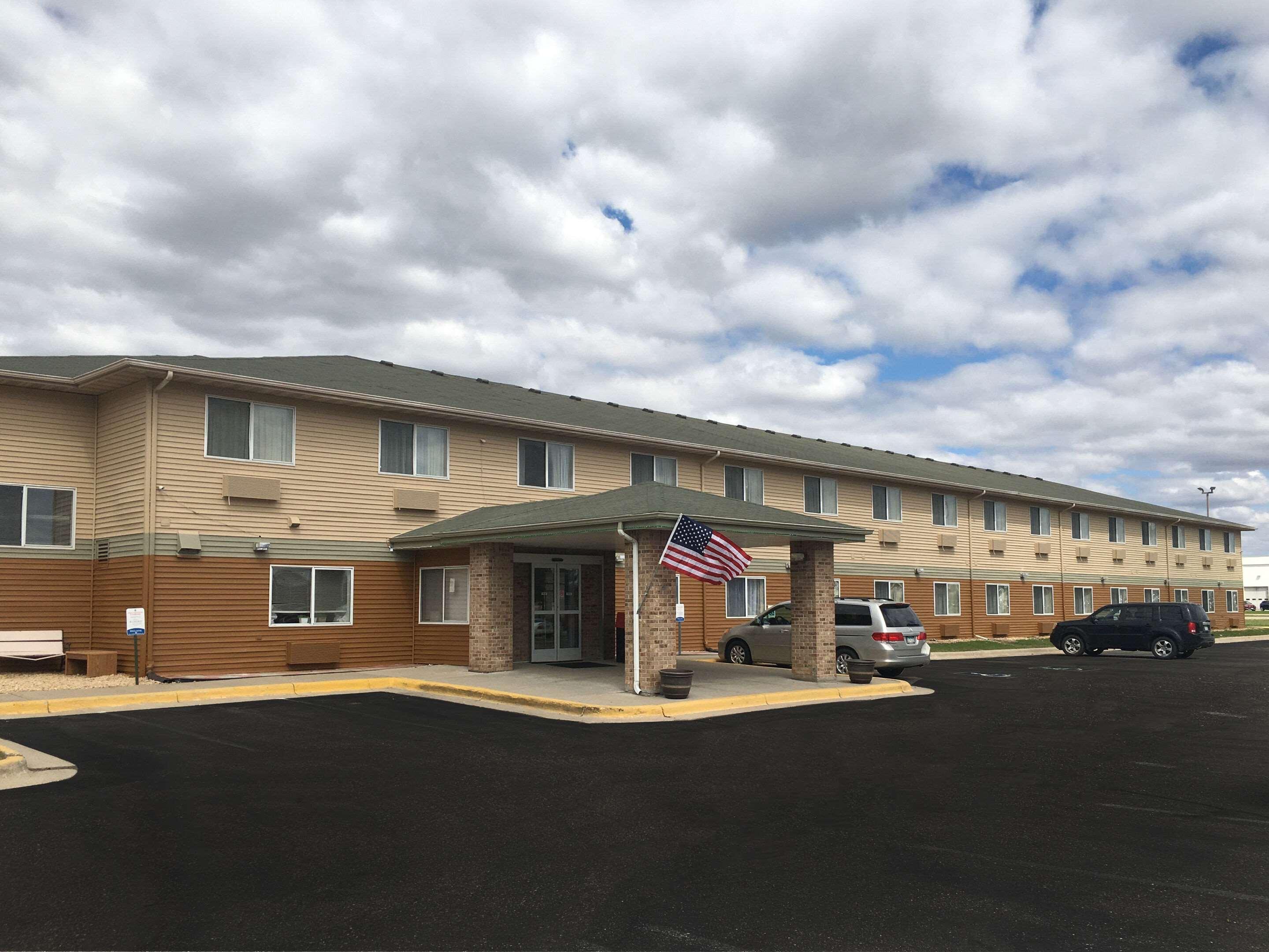 Quality Inn & Suites Mankato Exterior photo