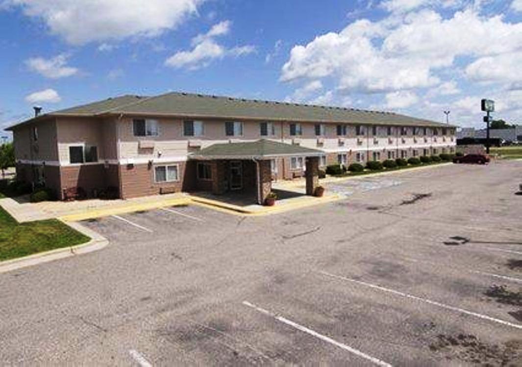 Quality Inn & Suites Mankato Exterior photo