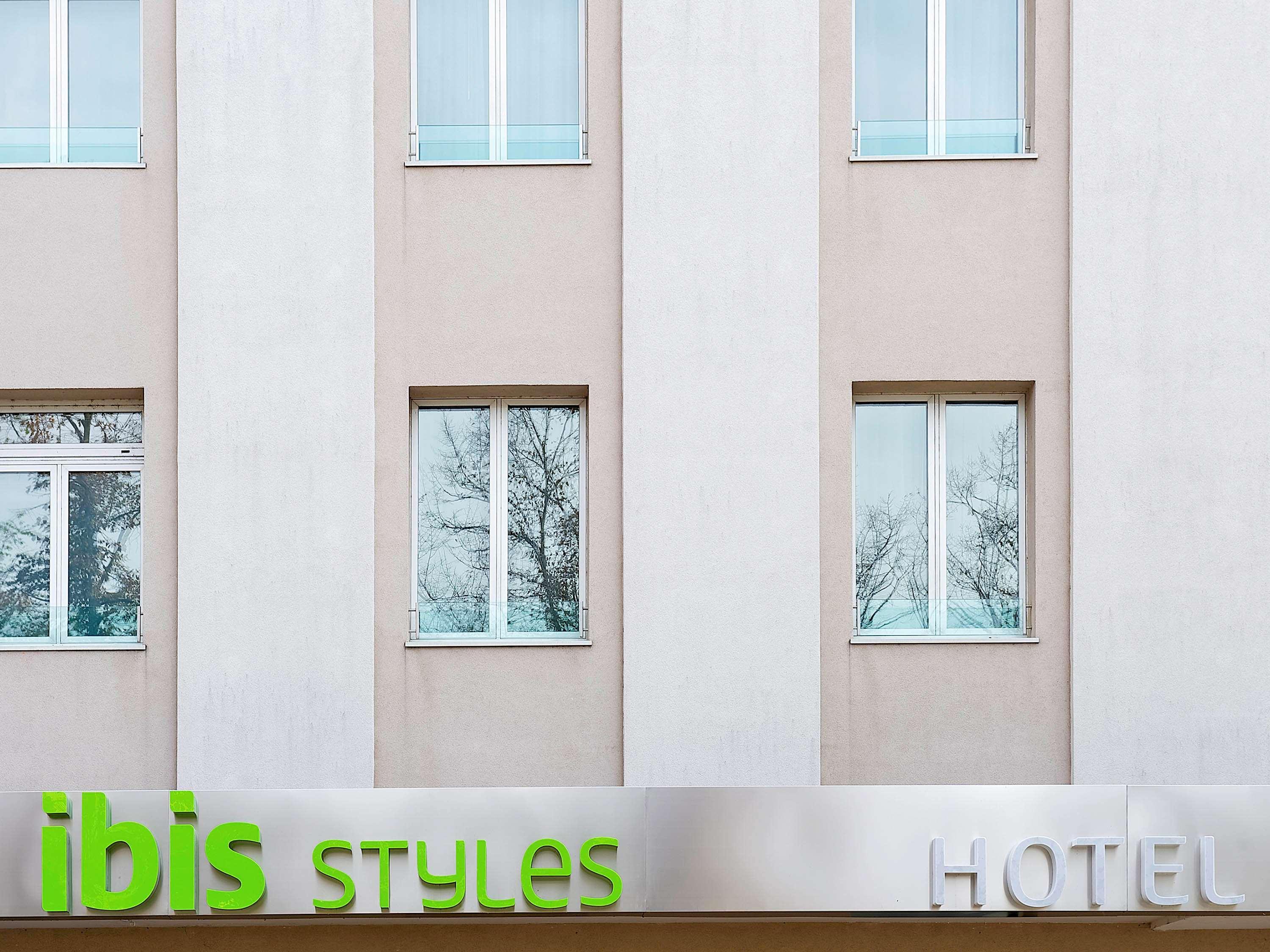 Ibis Styles Parma Toscanini Exterior photo
