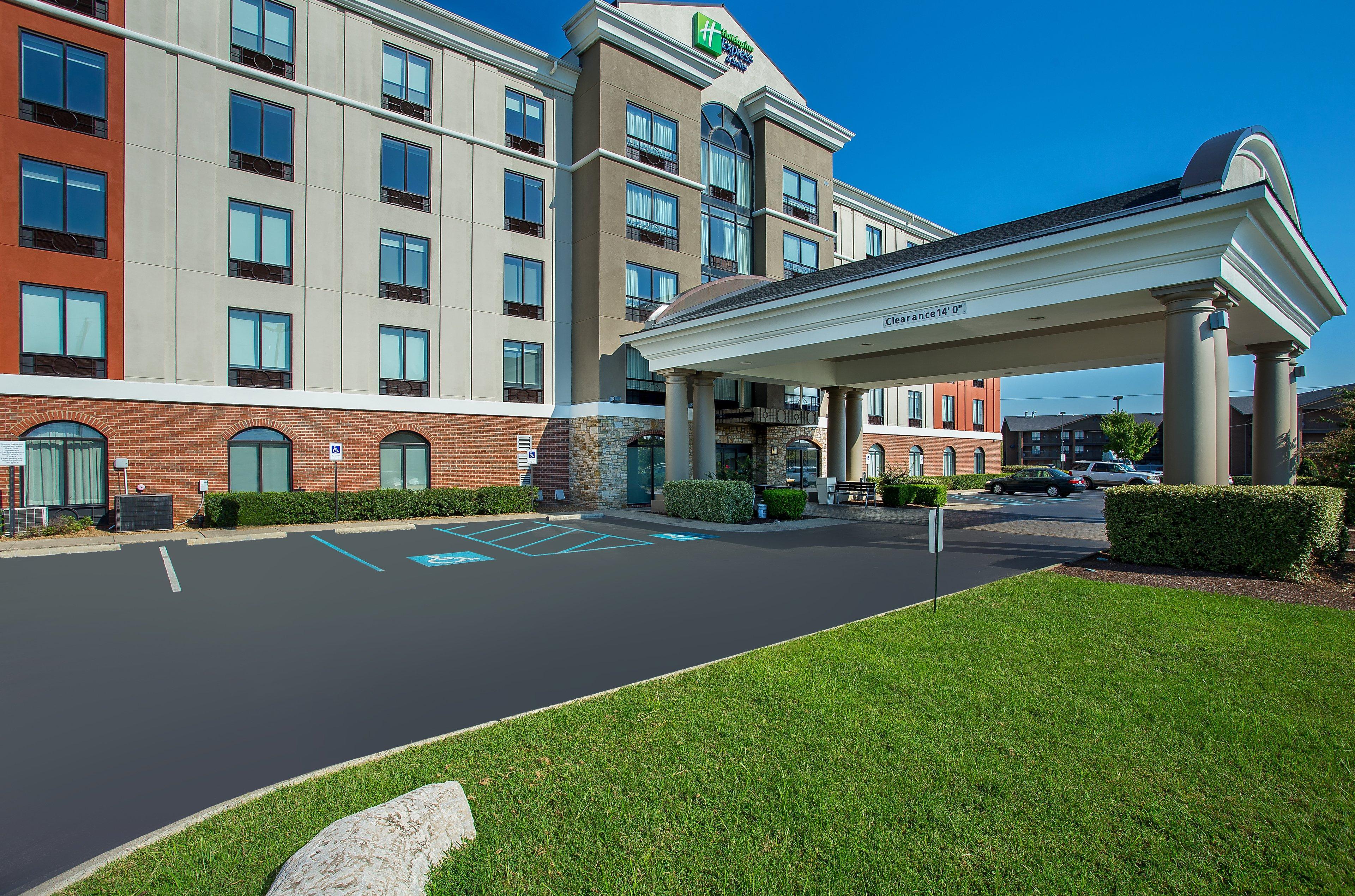 Holiday Inn Express & Suites Lebanon-Nashville Area, An Ihg Hotel Exterior photo