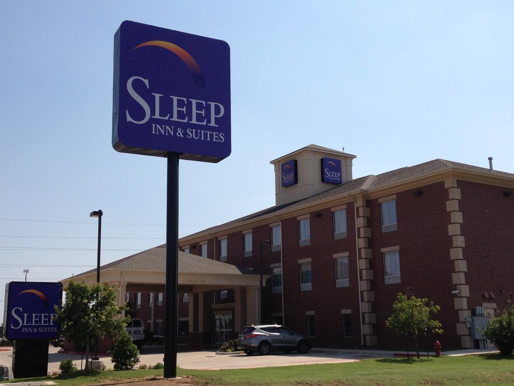 Sleep Inn & Suites Lawton Near Fort Sill Exterior photo