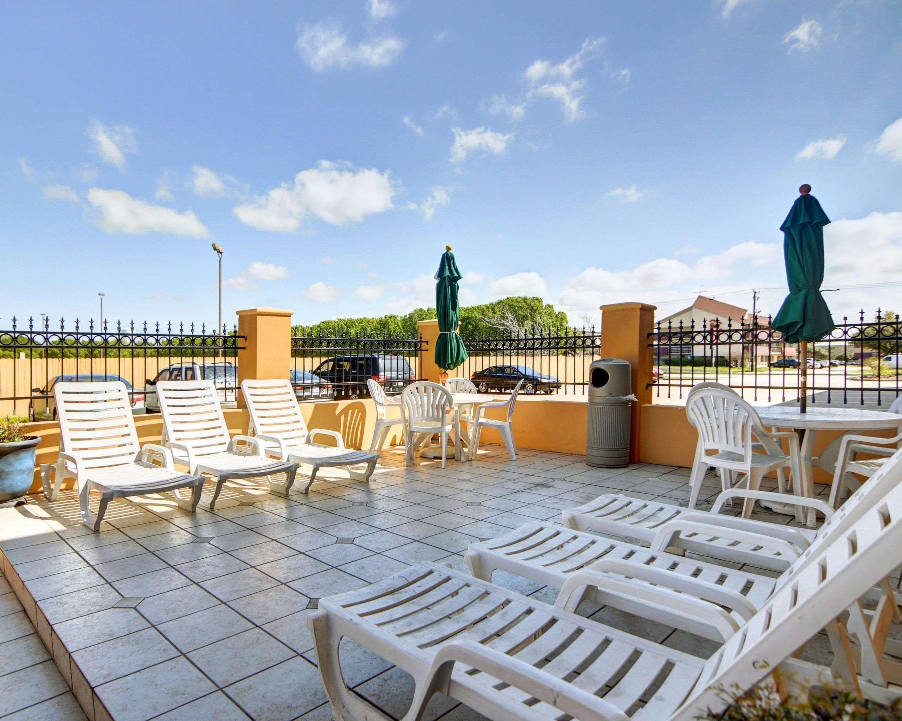 Quality Inn Dfw Airport North - Irving Exterior photo