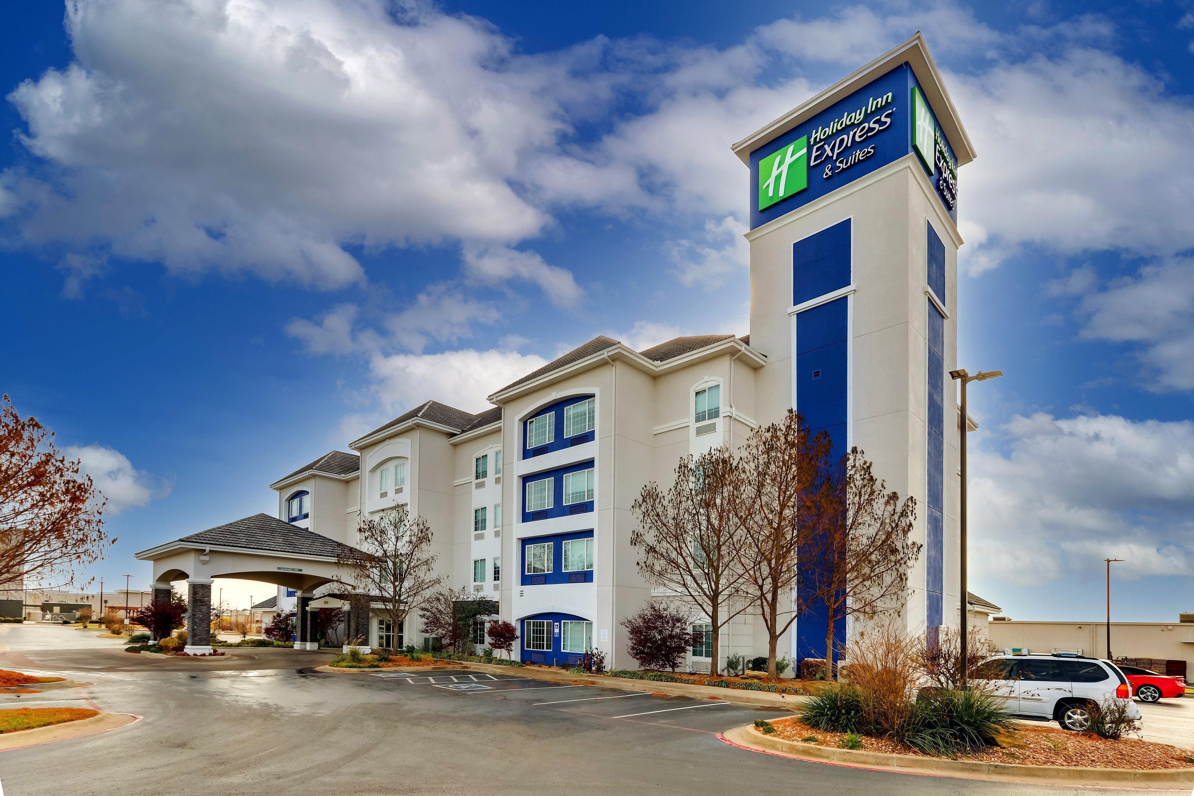 Holiday Inn Express & Suites - Ardmore, An Ihg Hotel Exterior photo