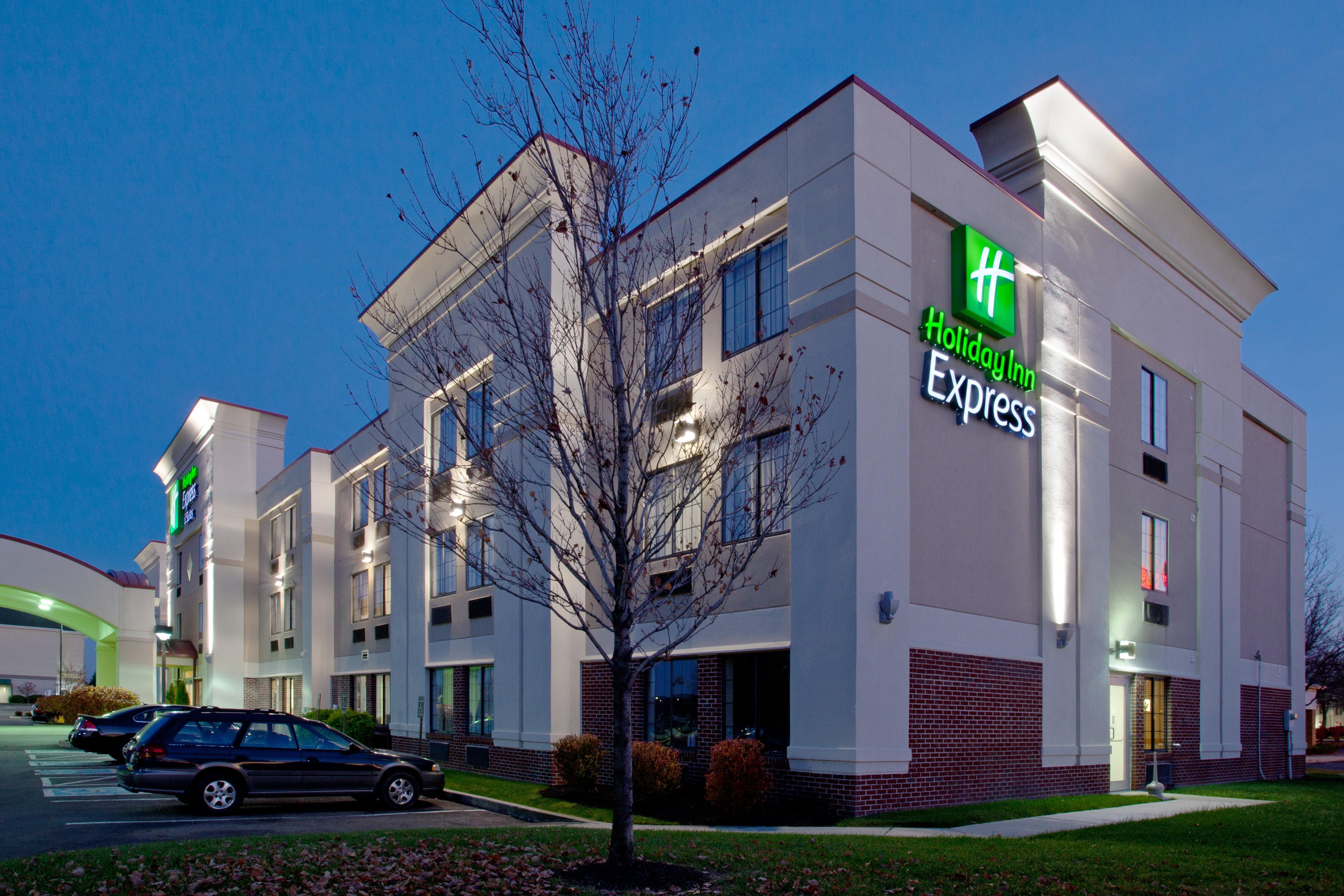 Holiday Inn Express Hotel & Suites Grove City, An Ihg Hotel Exterior photo