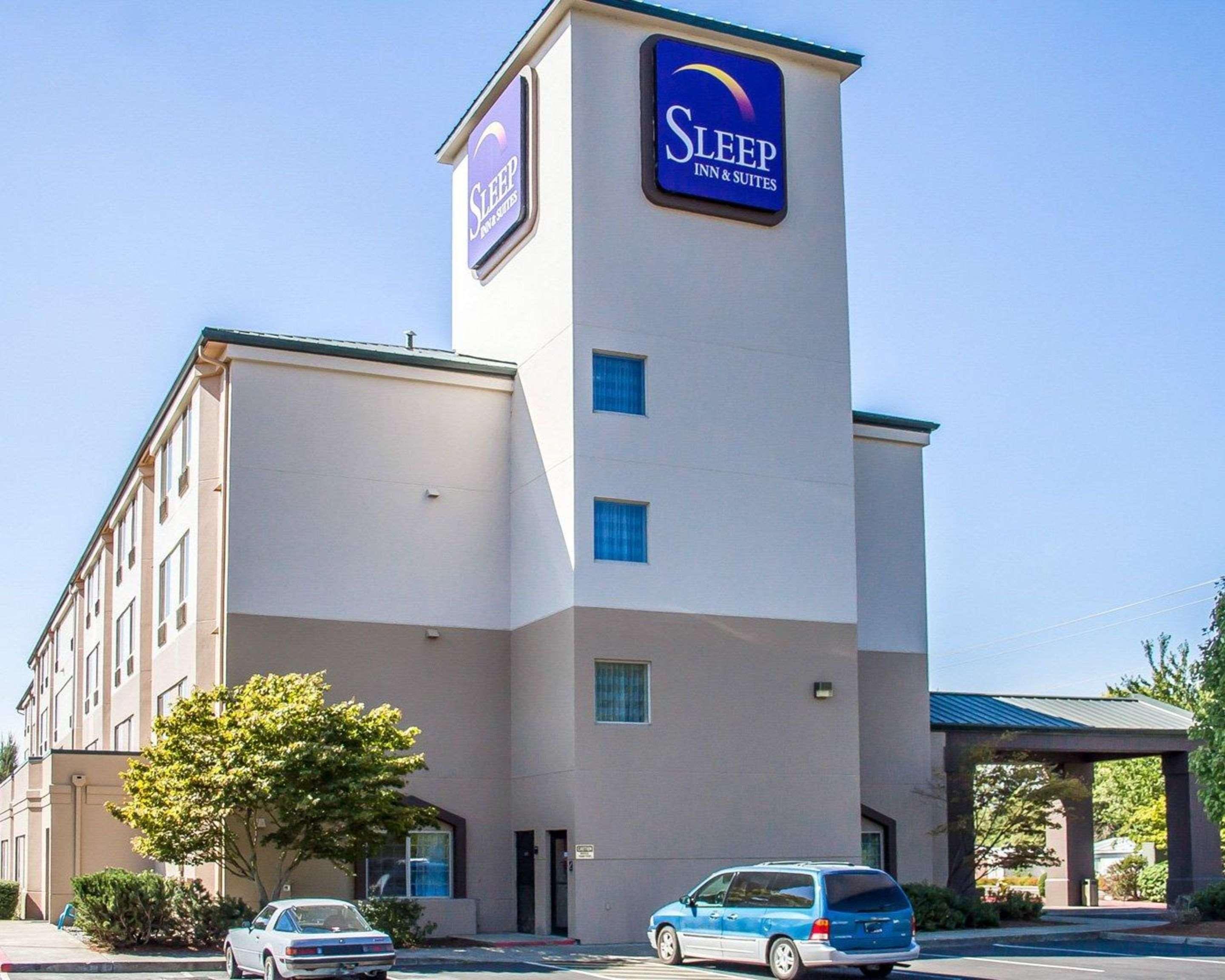 Sleep Inn & Suites Roseburg North Near Medical Center Exterior photo