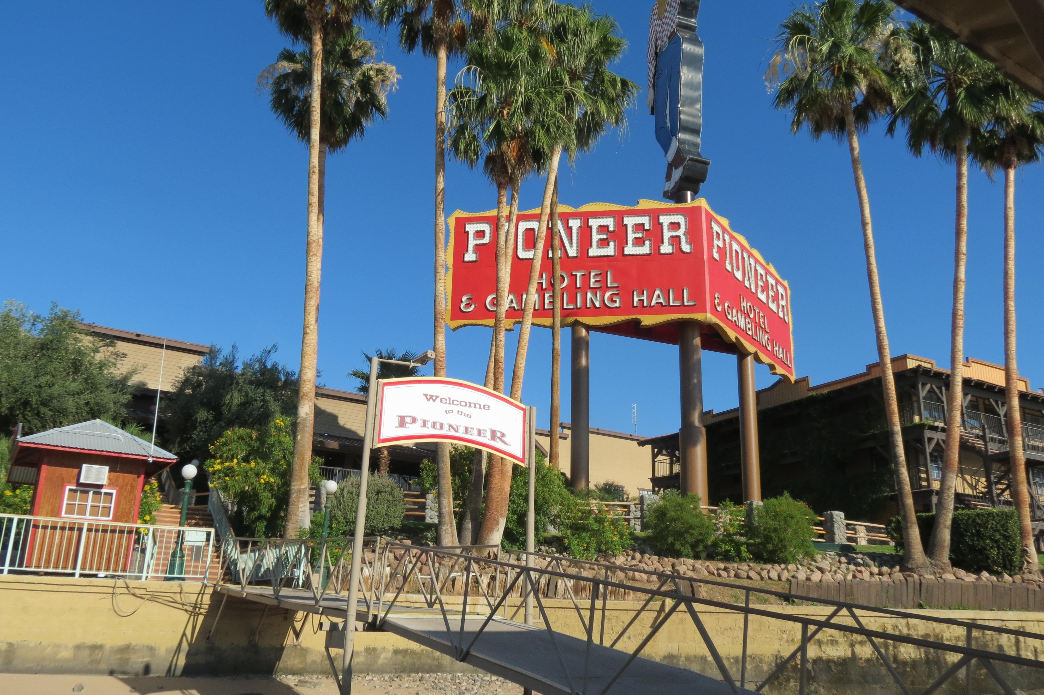 The New Pioneer Hotel Laughlin Exterior photo