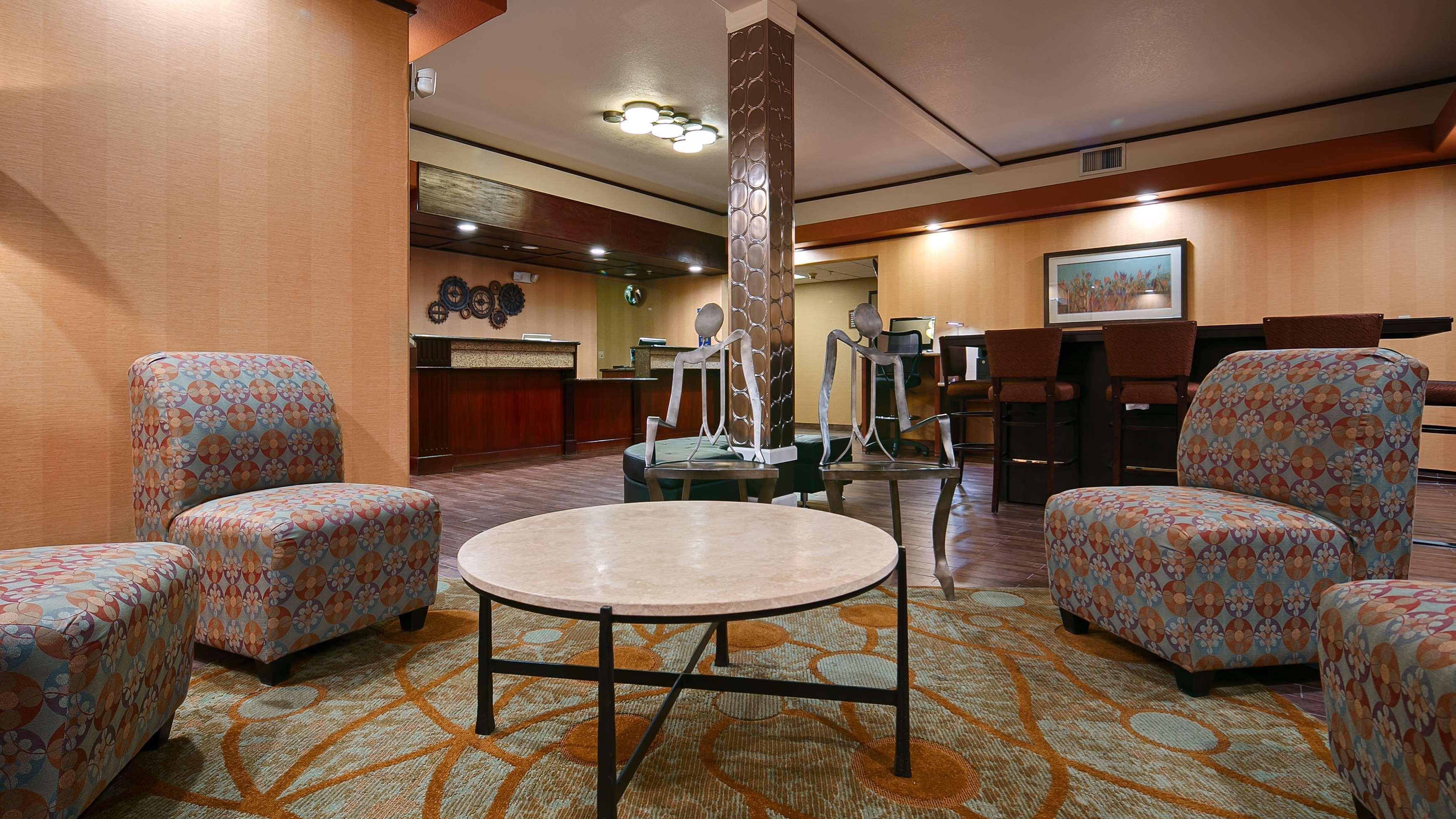 Best Western Plus Rama Inn & Suites La Grande Exterior photo