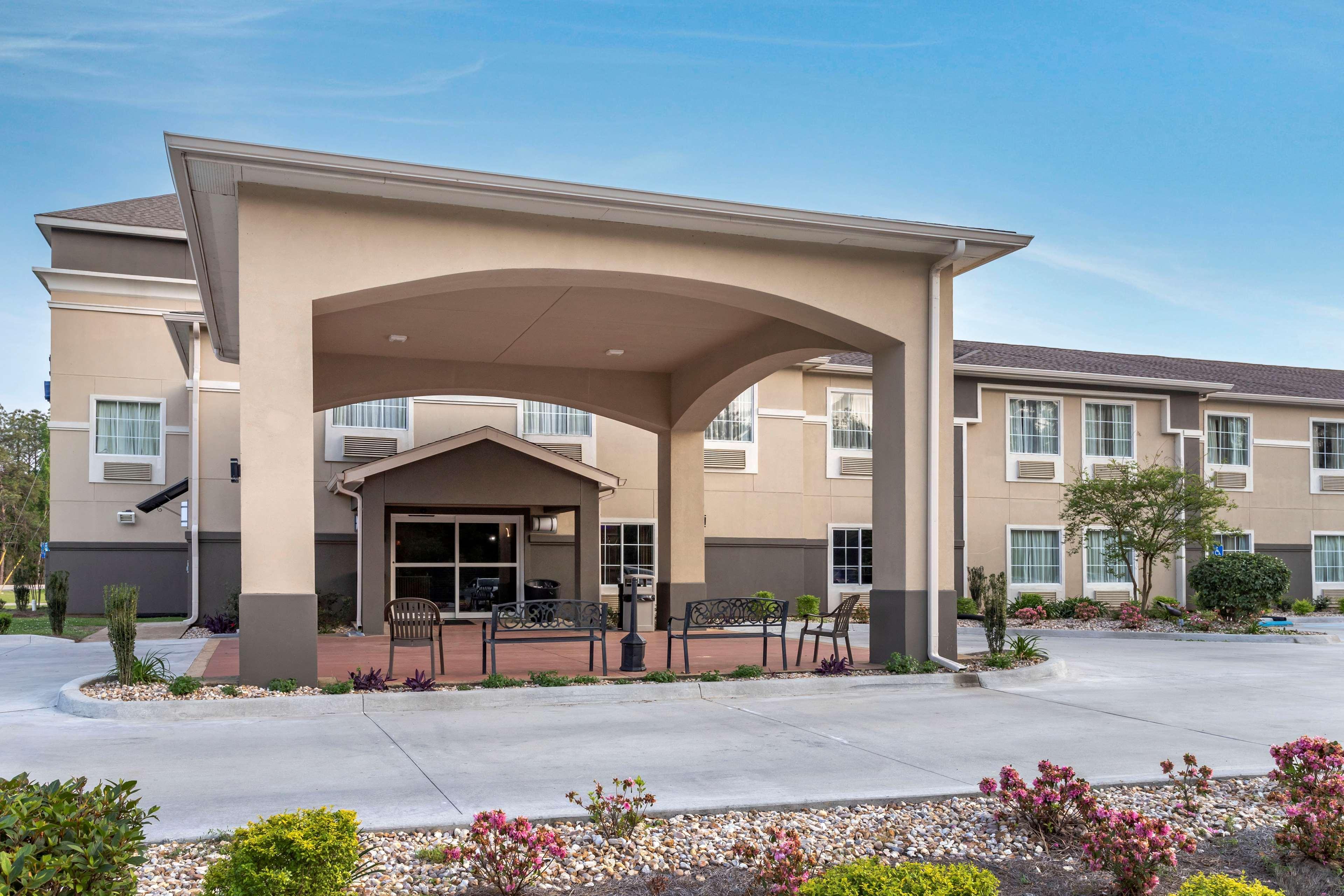 Best Western Oakdale Inn Exterior photo