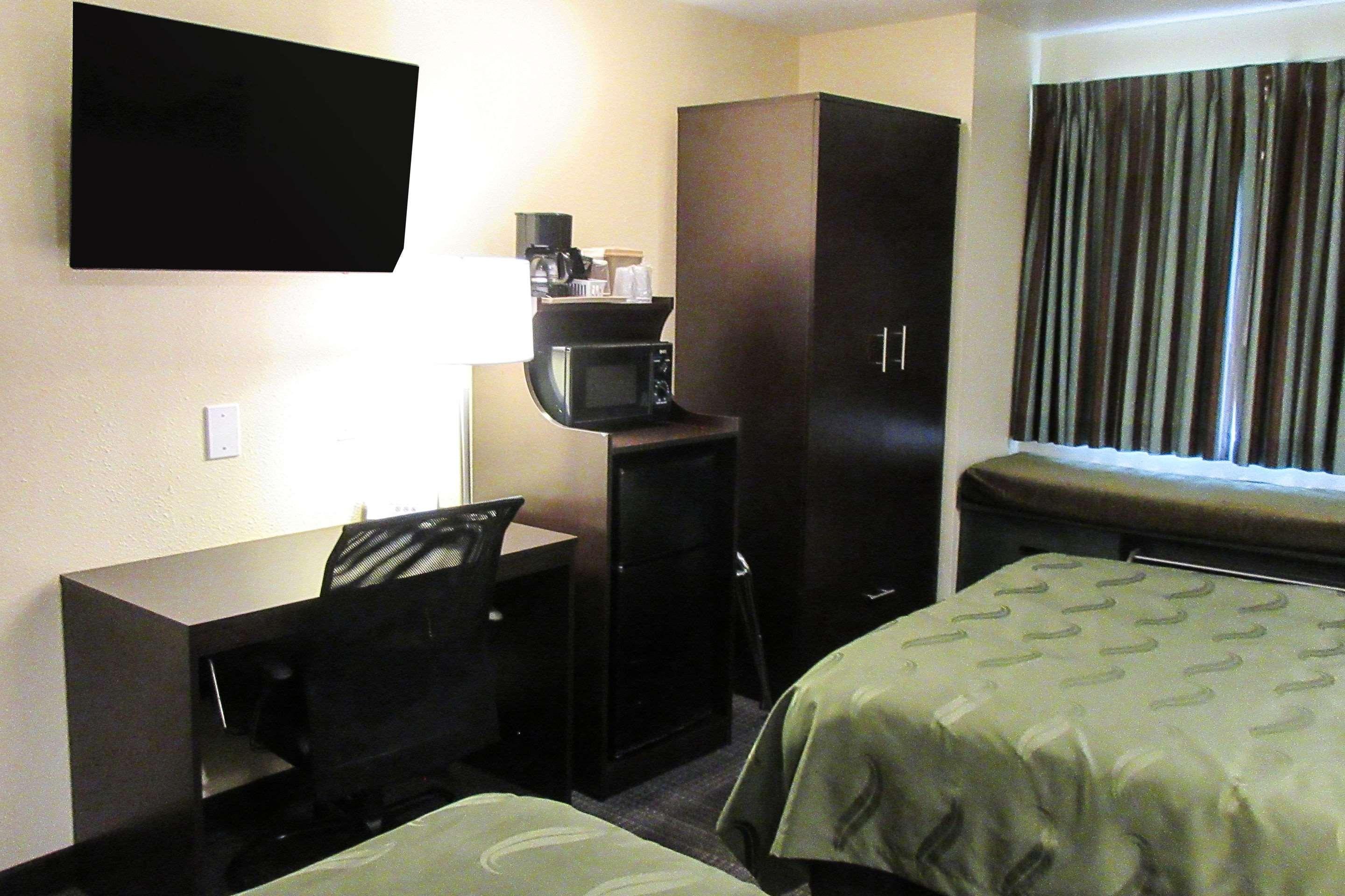 Quality Inn & Suites Near Nas Fallon Exterior photo