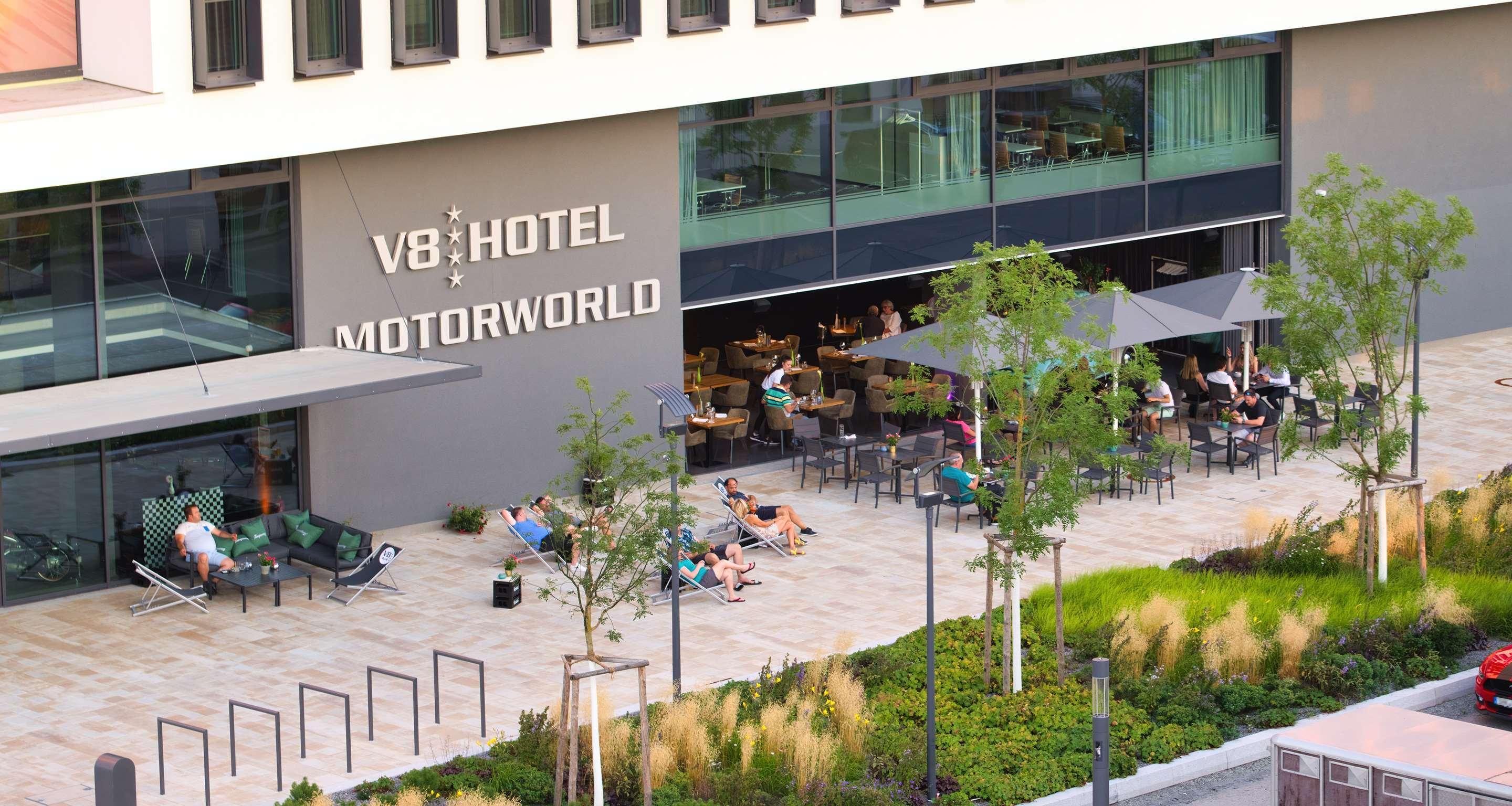 V8 Hotel Motorworld Region Stuttgart Boeblingen Exterior photo