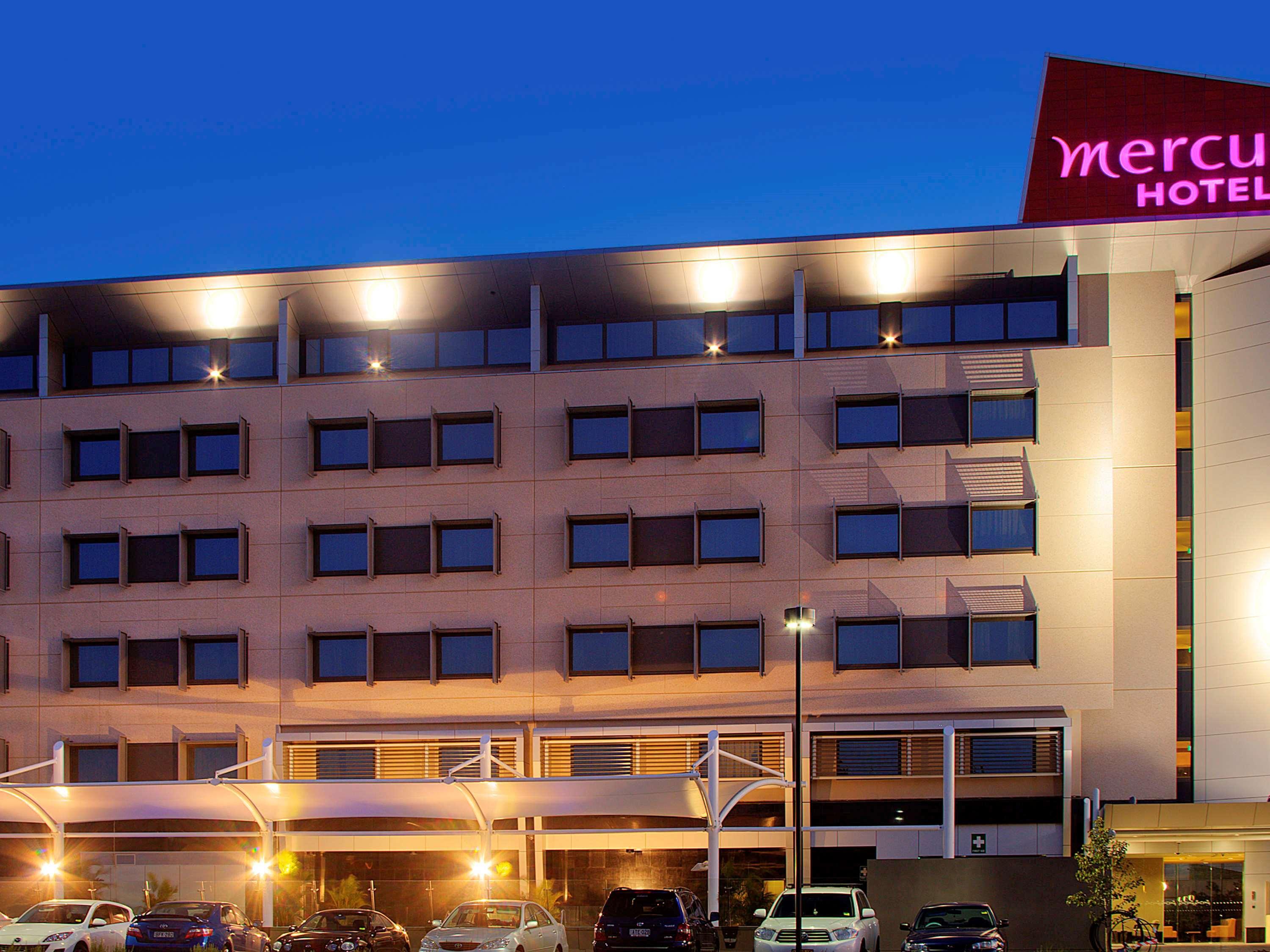 Mercure Sydney Liverpool Exterior photo