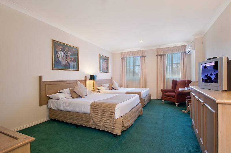 Comfort Hotel Dandenong Room photo