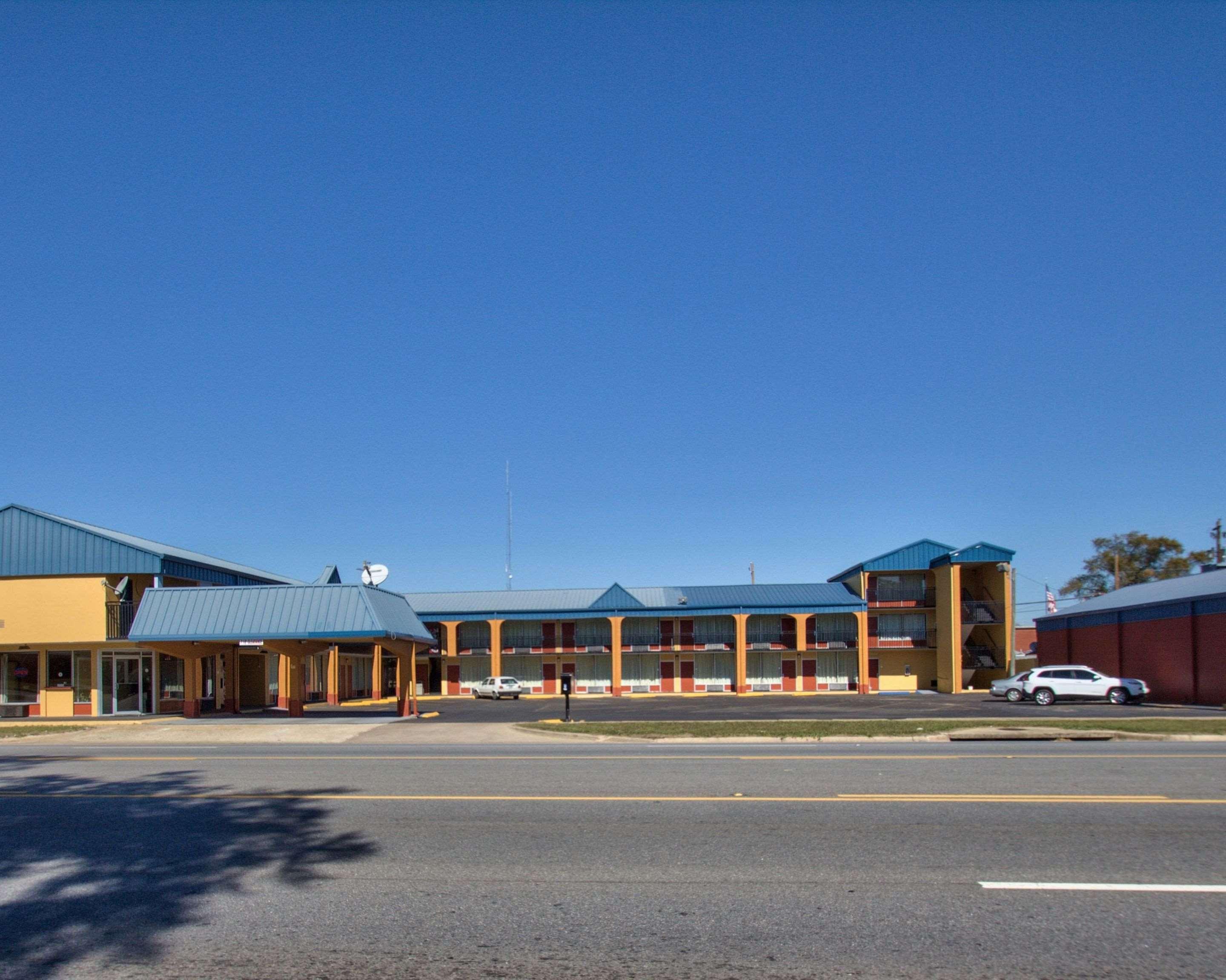 Econo Lodge Donalsonville Exterior photo