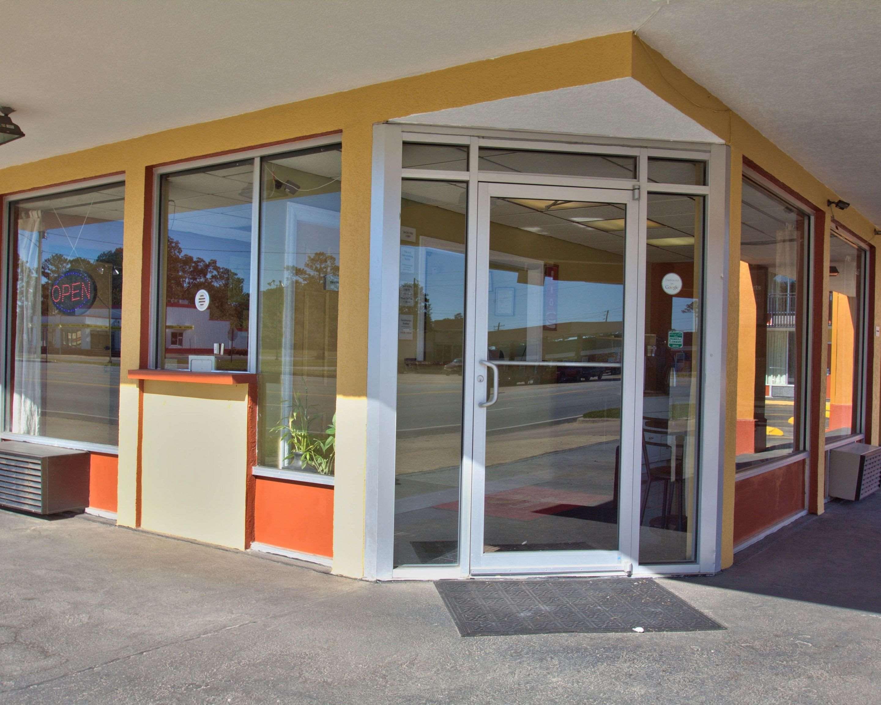 Econo Lodge Donalsonville Exterior photo