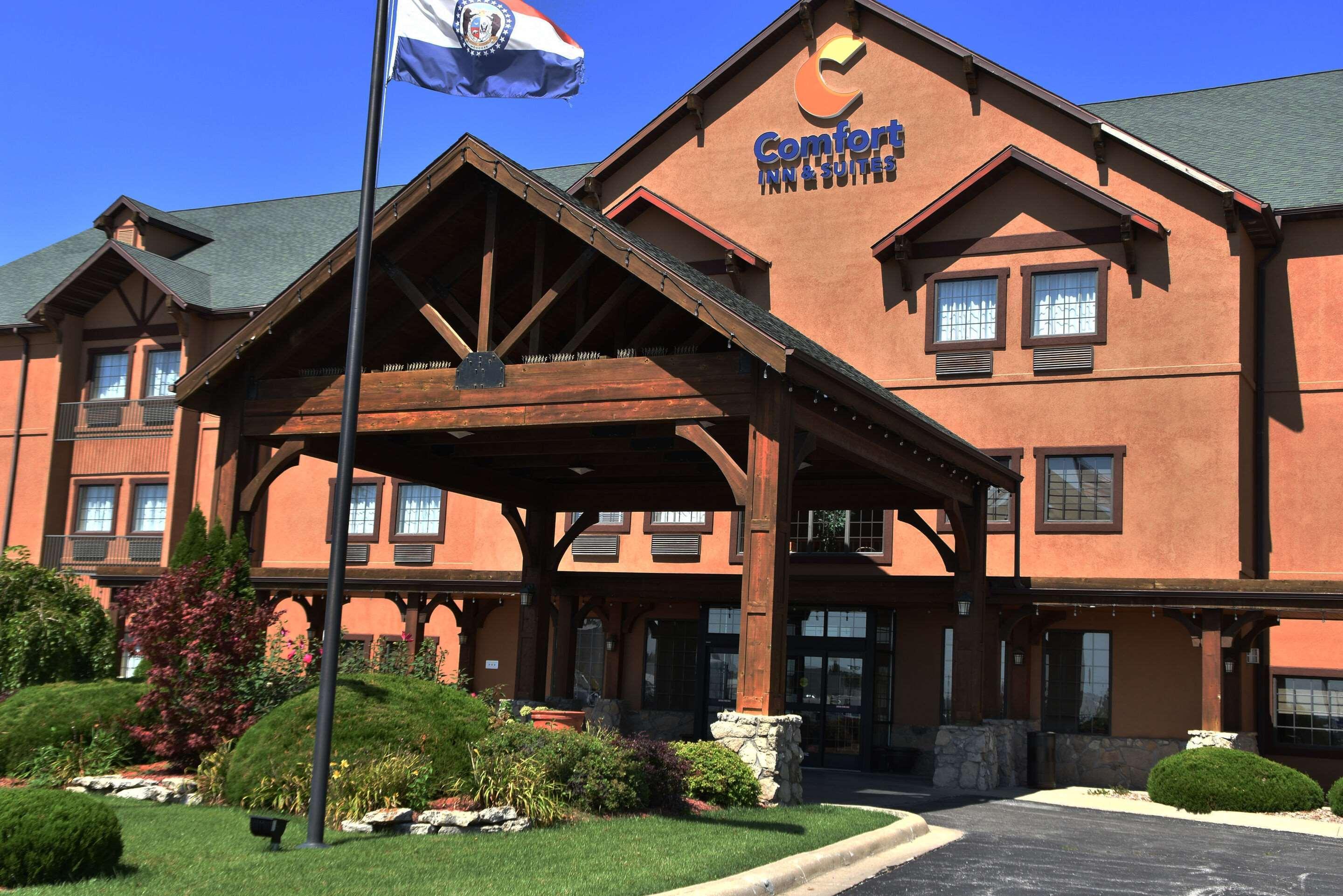 Comfort Inn & Suites Macon Exterior photo