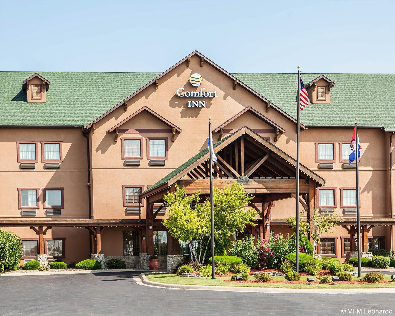 Comfort Inn & Suites Macon Exterior photo