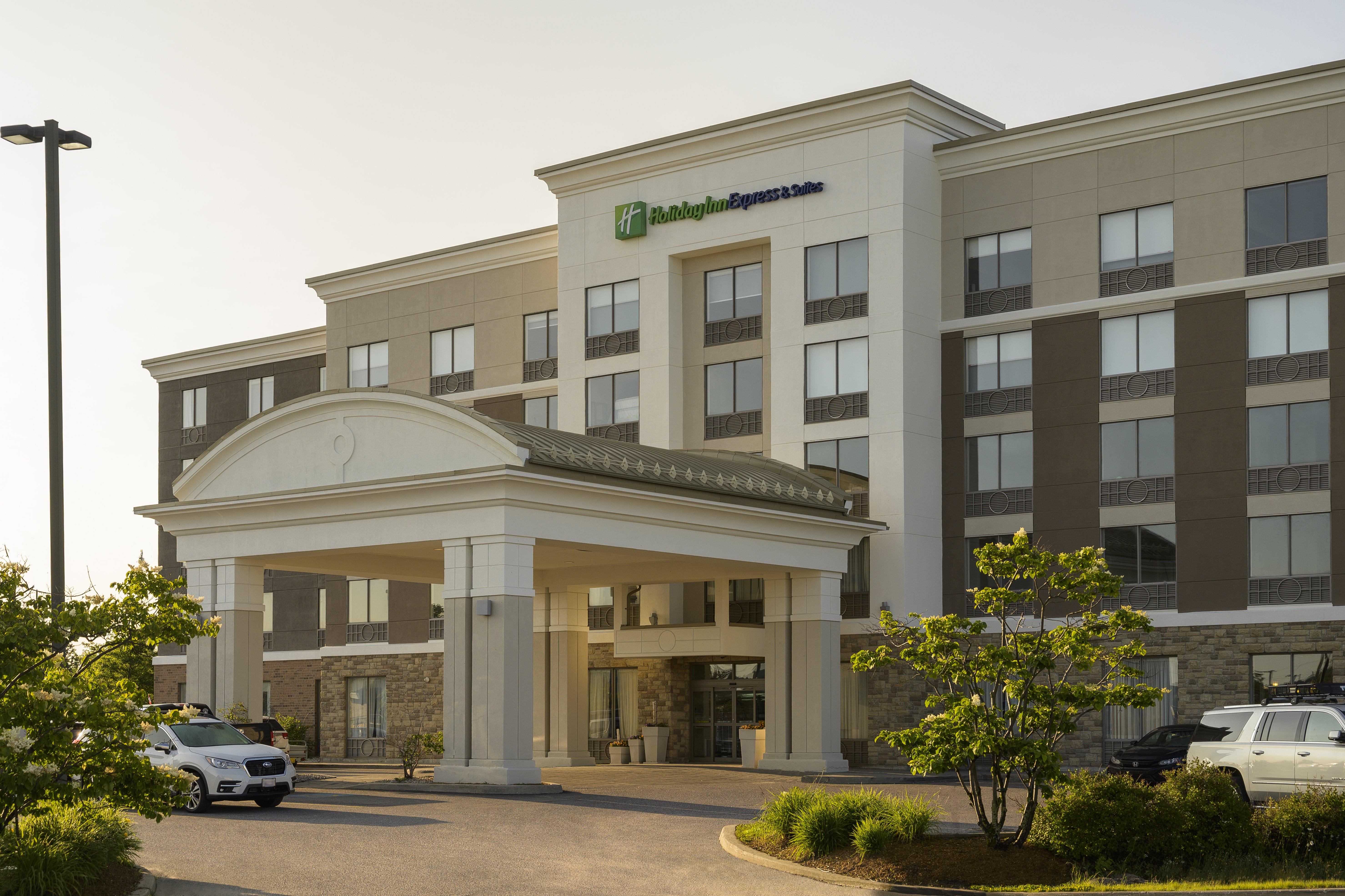 Holiday Inn Express Hotel & Suites North Bay, An Ihg Hotel Exterior photo