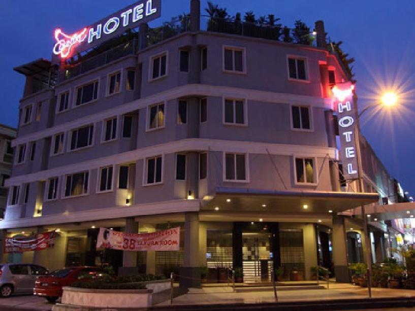 Country Hotel Klang Exterior photo