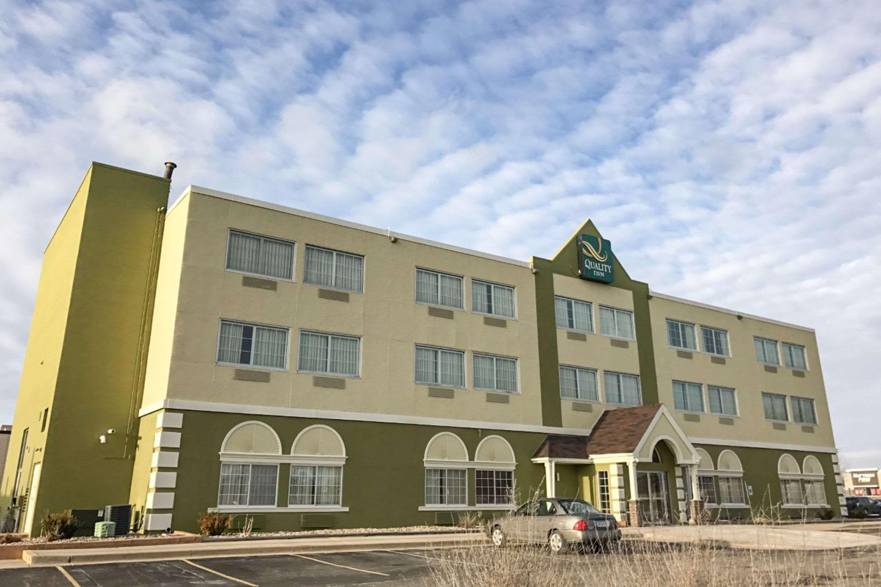 Americinn By Wyndham Cedar Rapids North Exterior photo