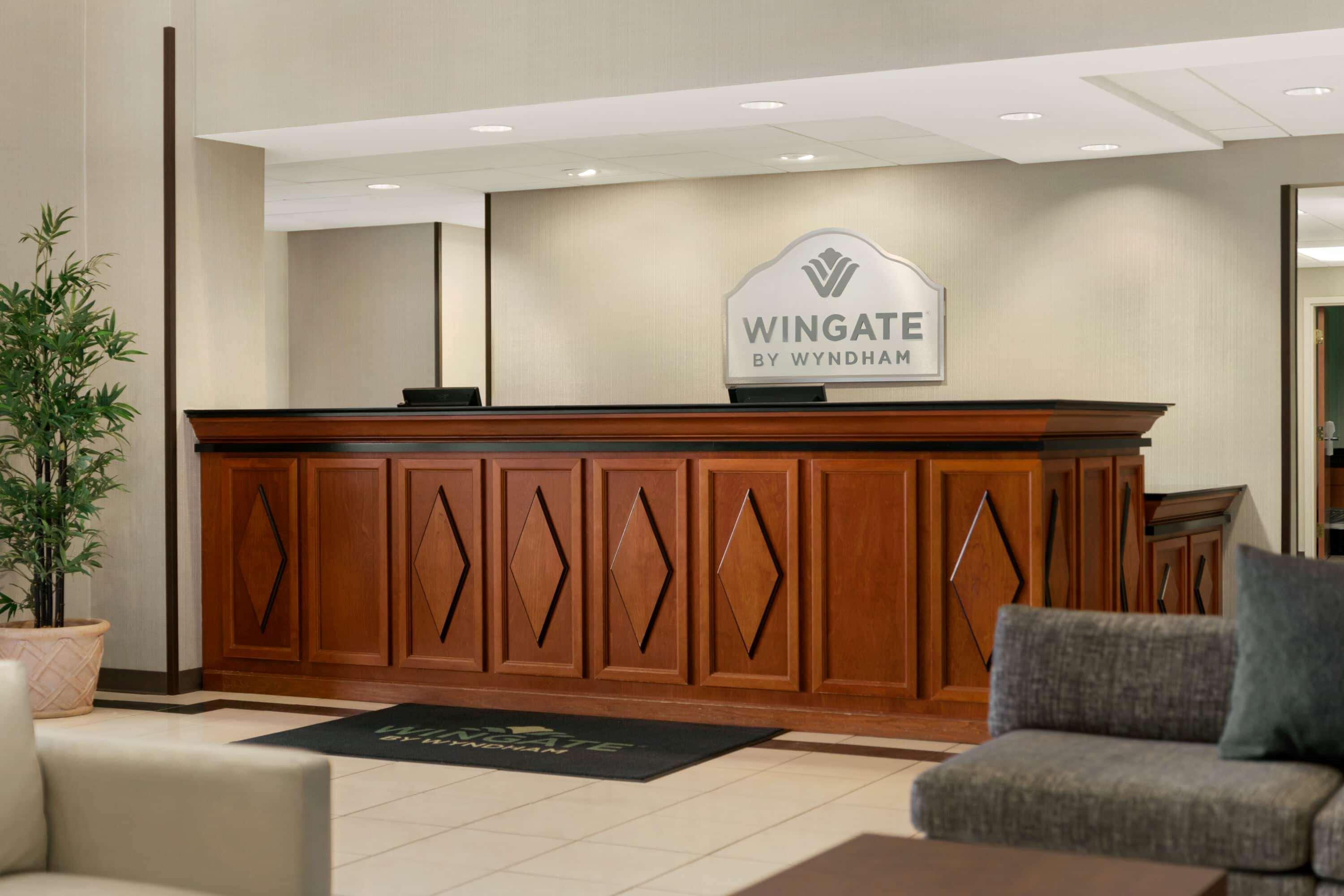 Wingate By Wyndham Bridgeport Hotel Exterior photo