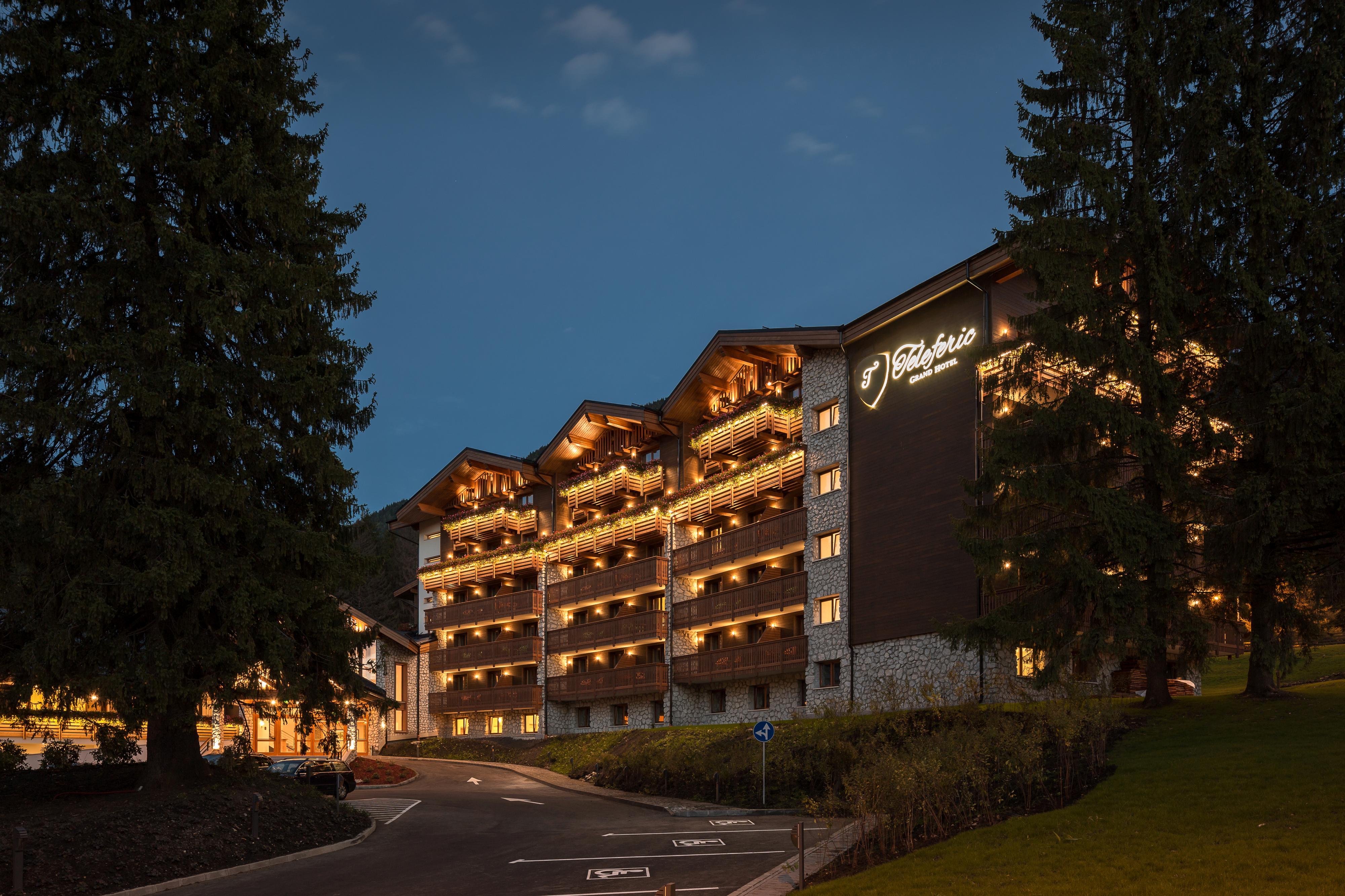 Teleferic Grand Hotel Poiana Brasov Exterior photo