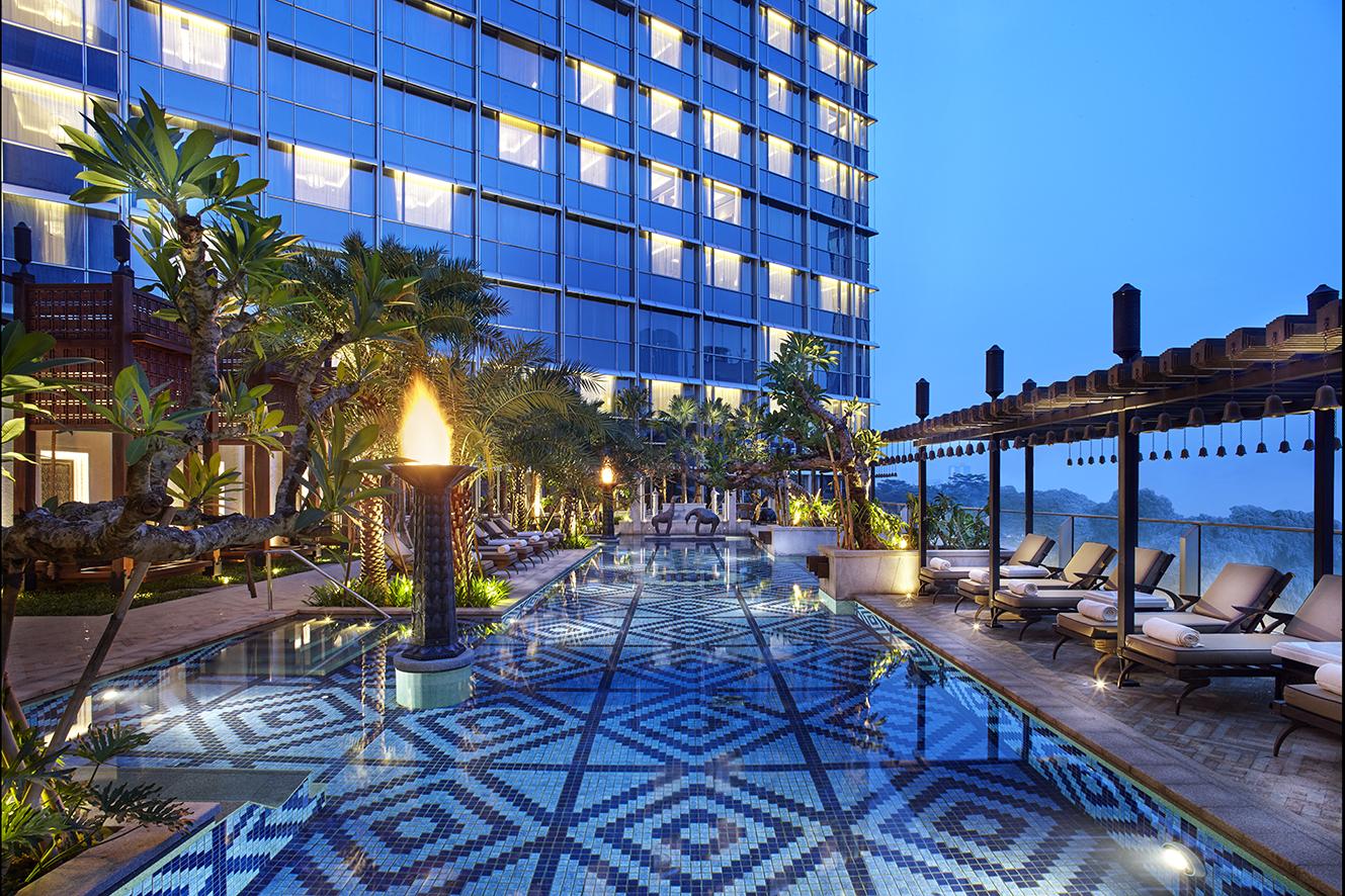 Four Seasons Hotel Jakarta Exterior photo