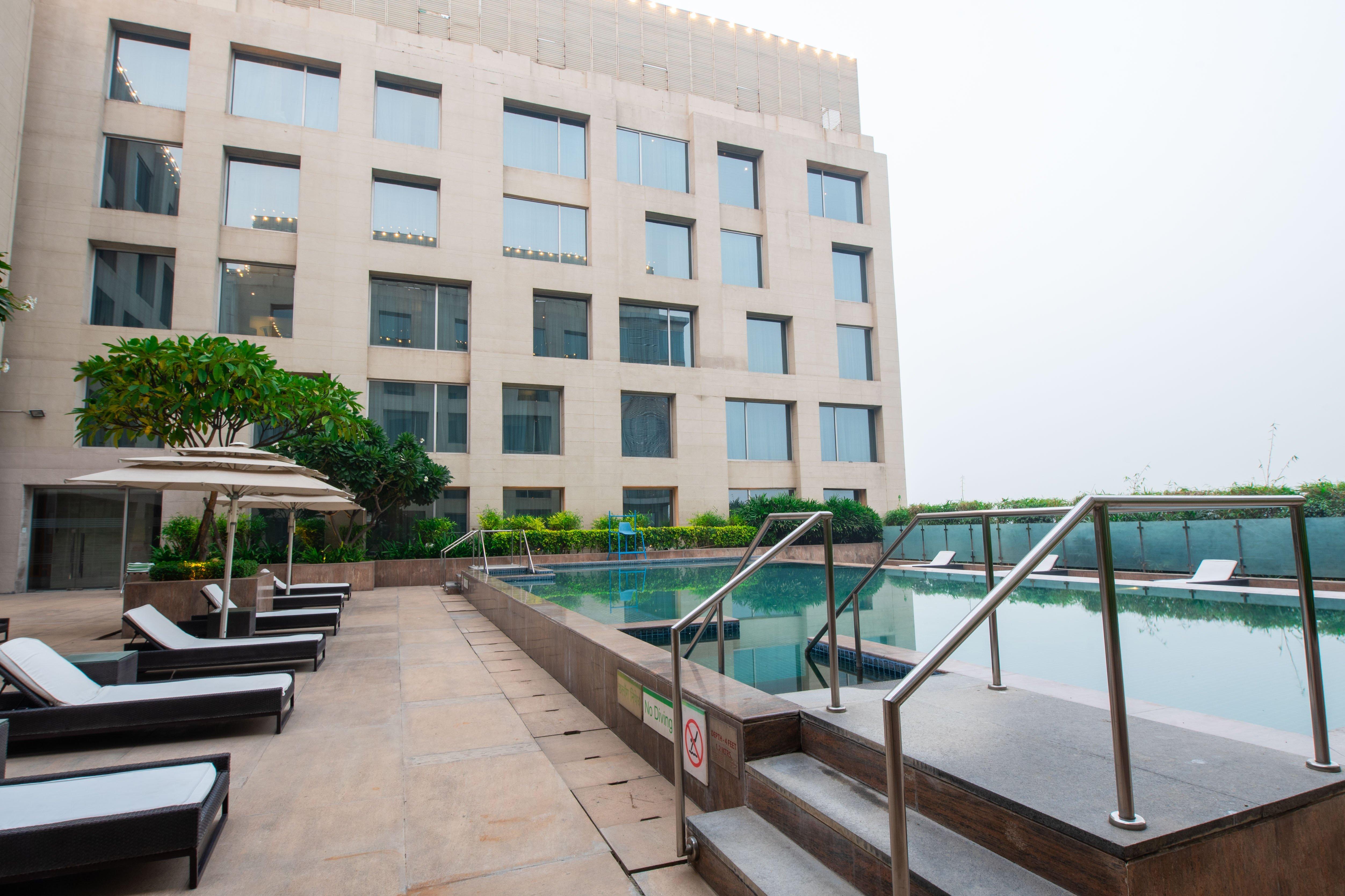 Holiday Inn New Delhi International Airport, An Ihg Hotel Exterior photo