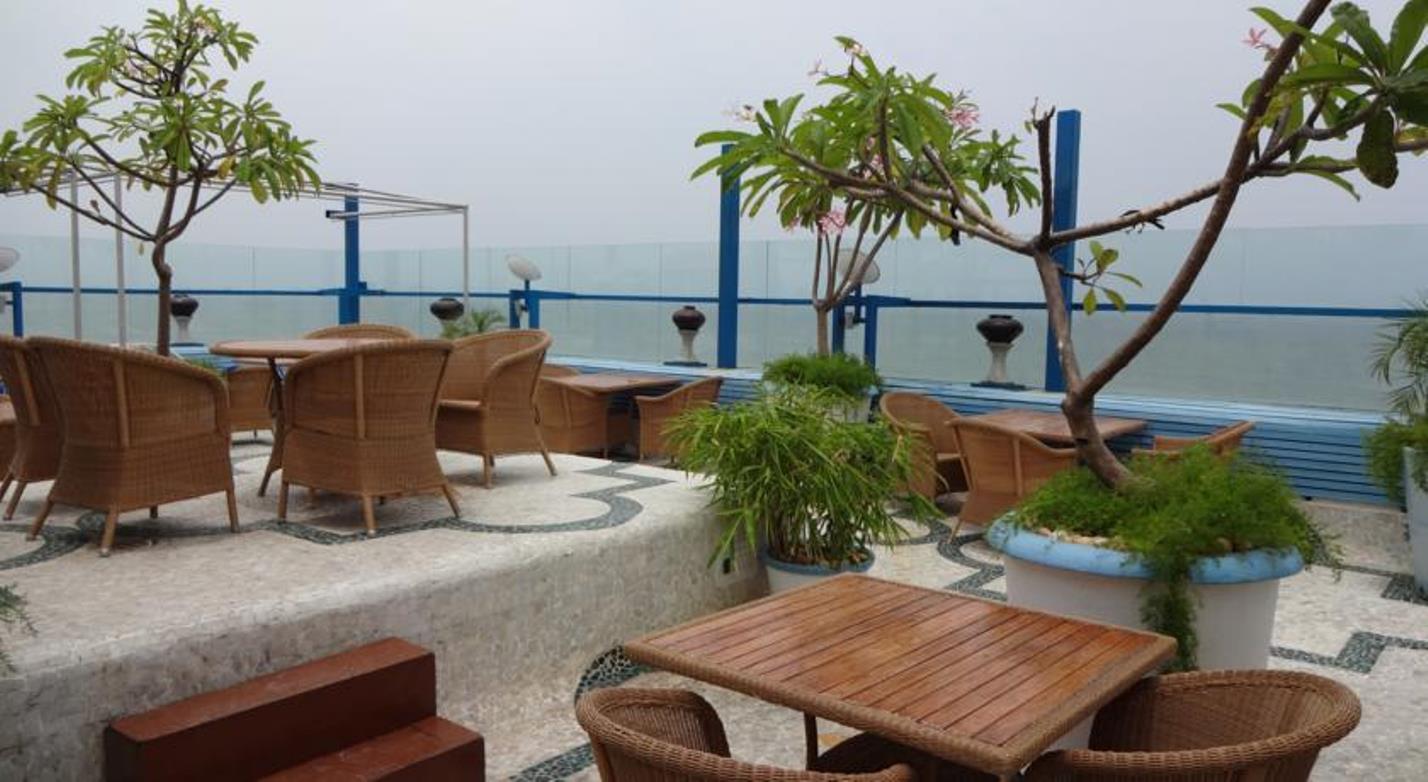 The Promenade Hotel Pondicherry Exterior photo