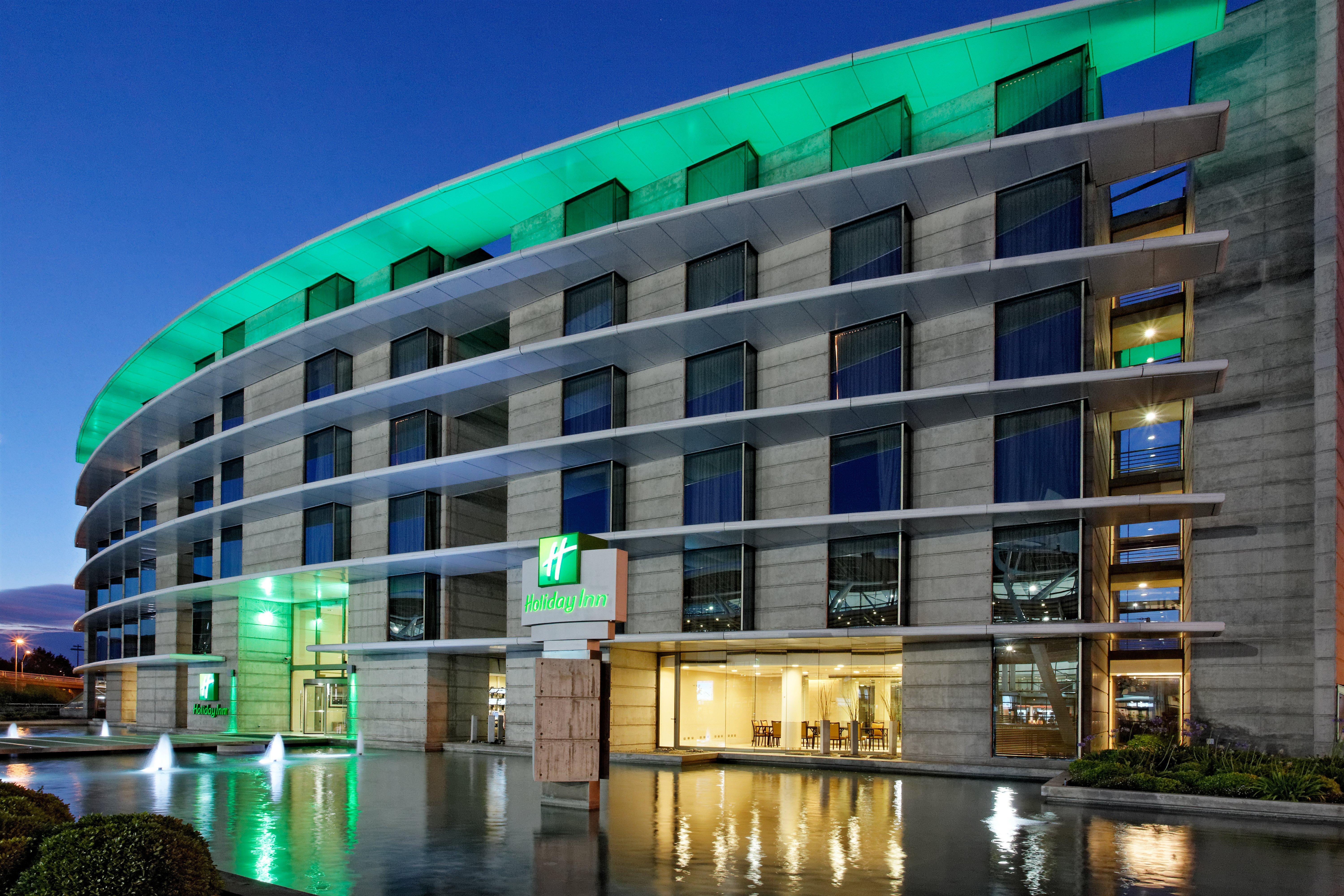 Holiday Inn Santiago - Airport Terminal, An Ihg Hotel Exterior photo