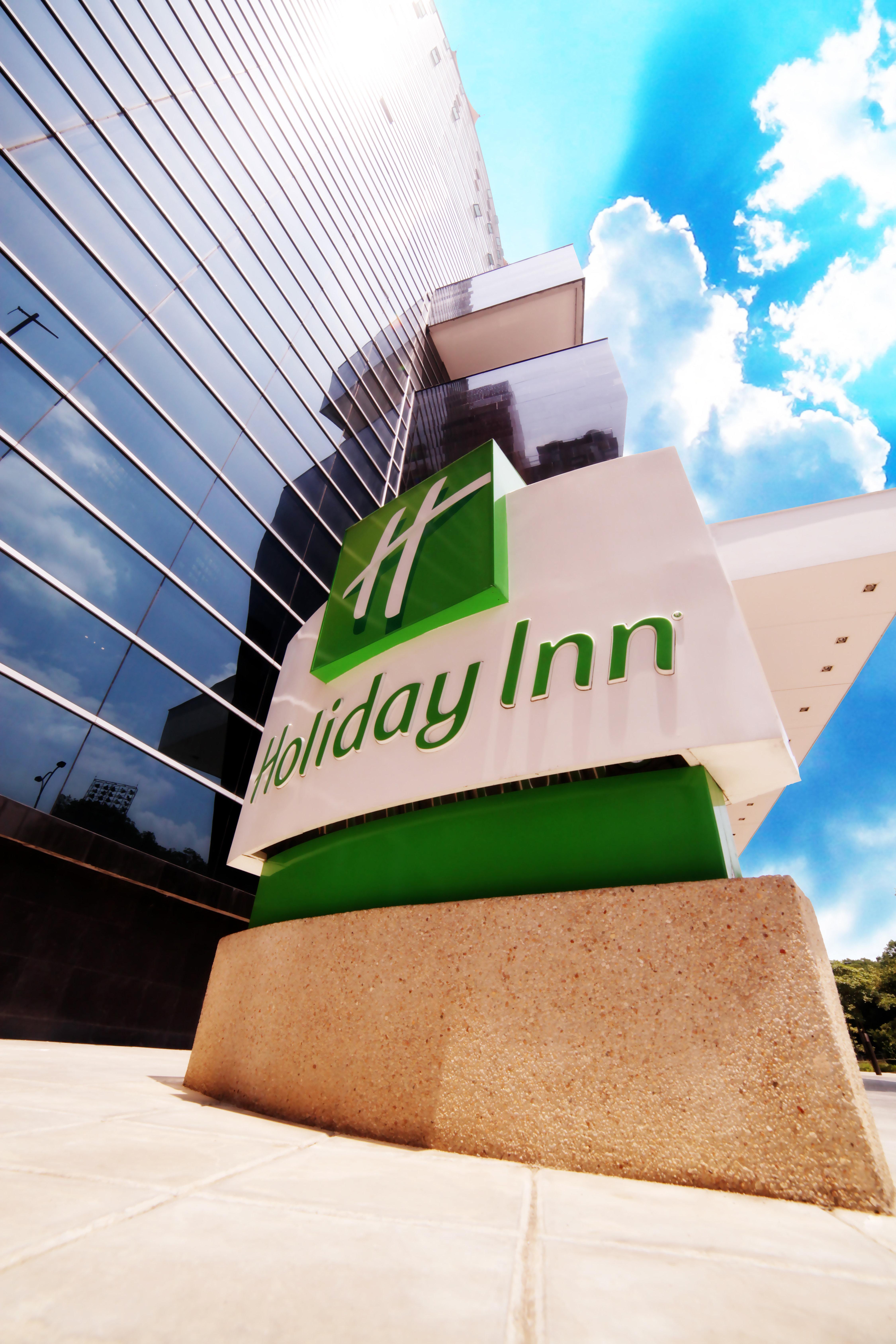 Holiday Inn Bucaramanga Cacique, An Ihg Hotel Exterior photo