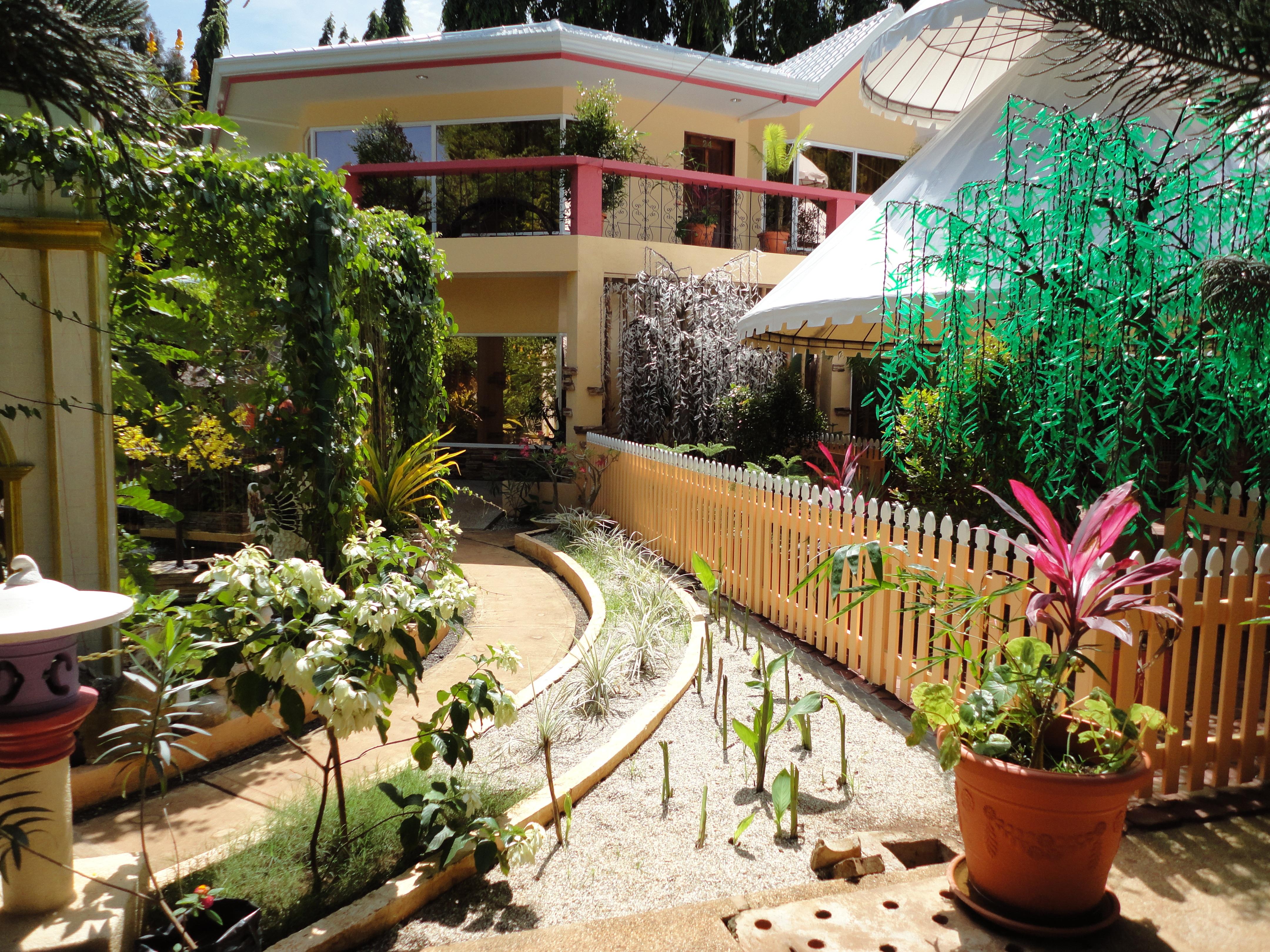 Deep Forest Garden Hotel Puerto Princesa Exterior photo