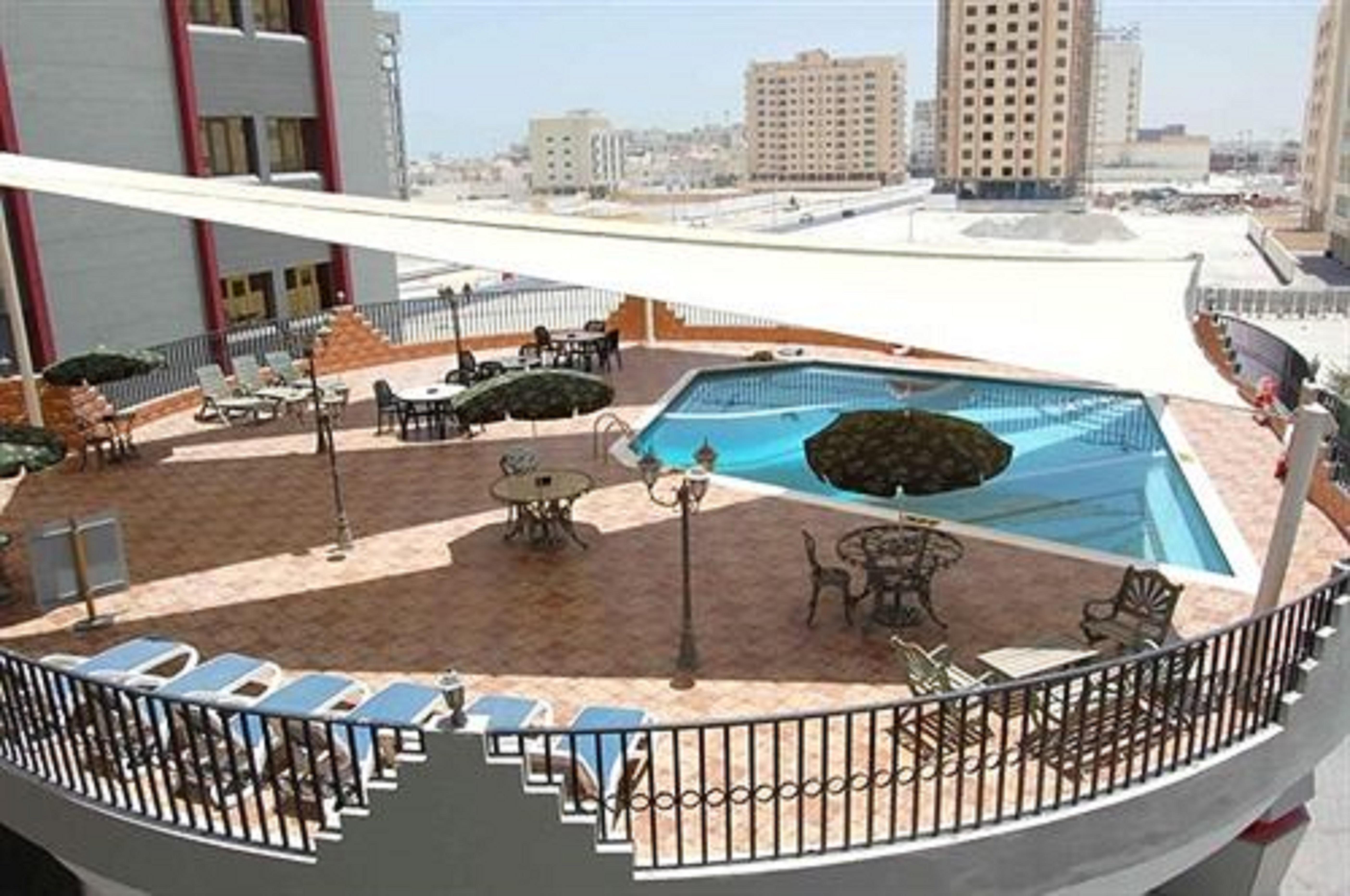 Panorama Hotel Manama Exterior photo