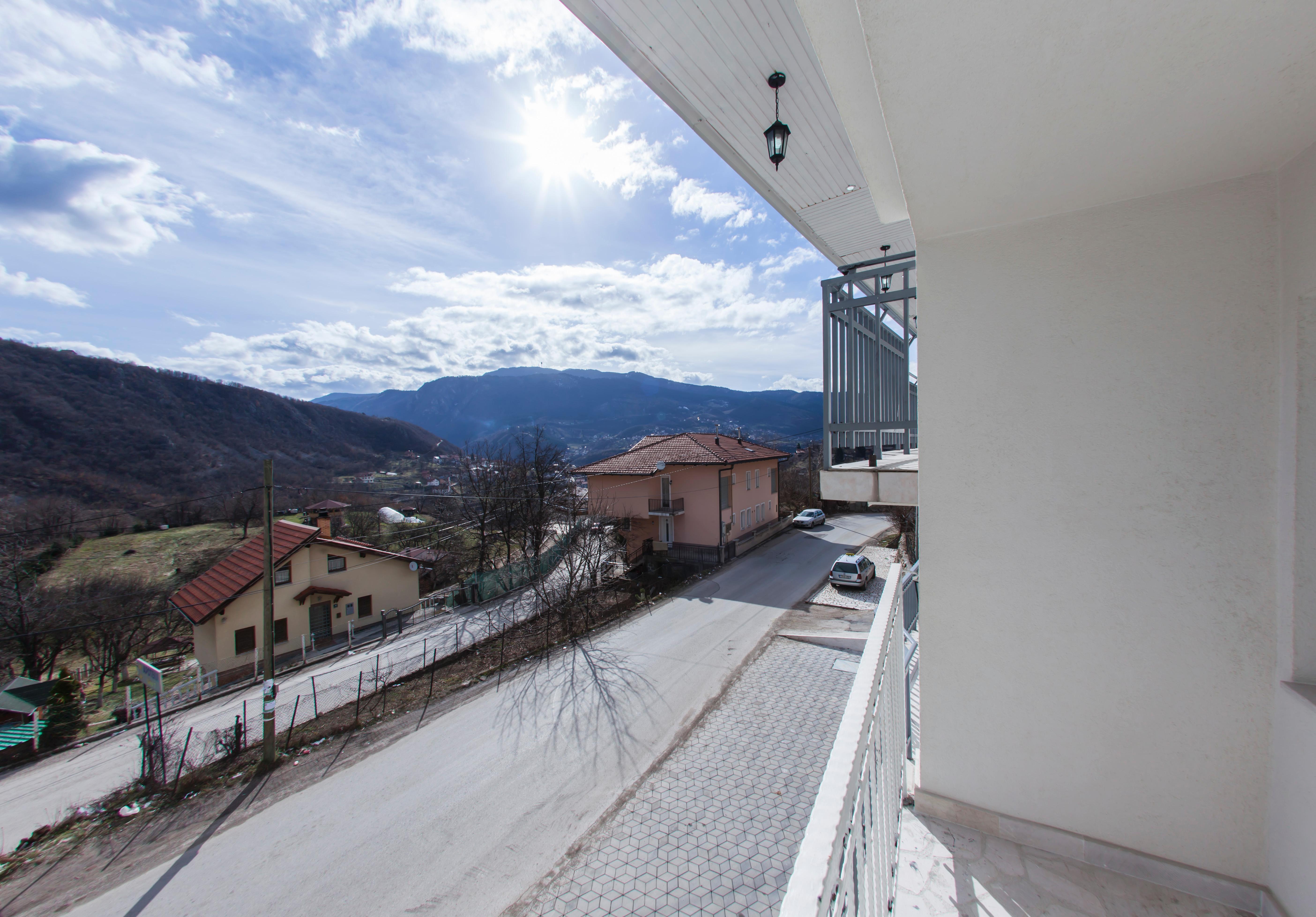 Hotel Hayat Hills Sarajevo Exterior photo