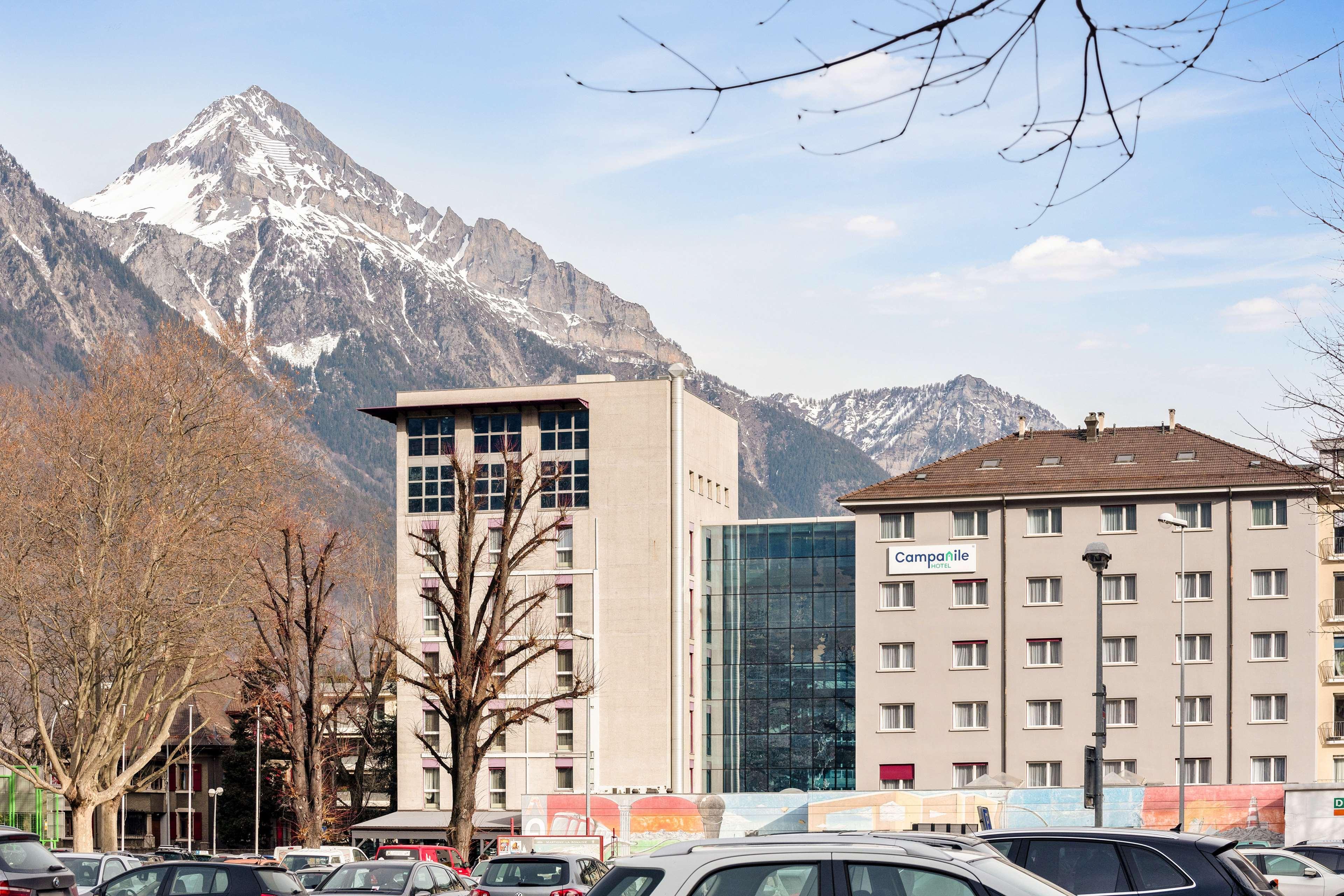 Campanile Martigny Hotel Exterior photo