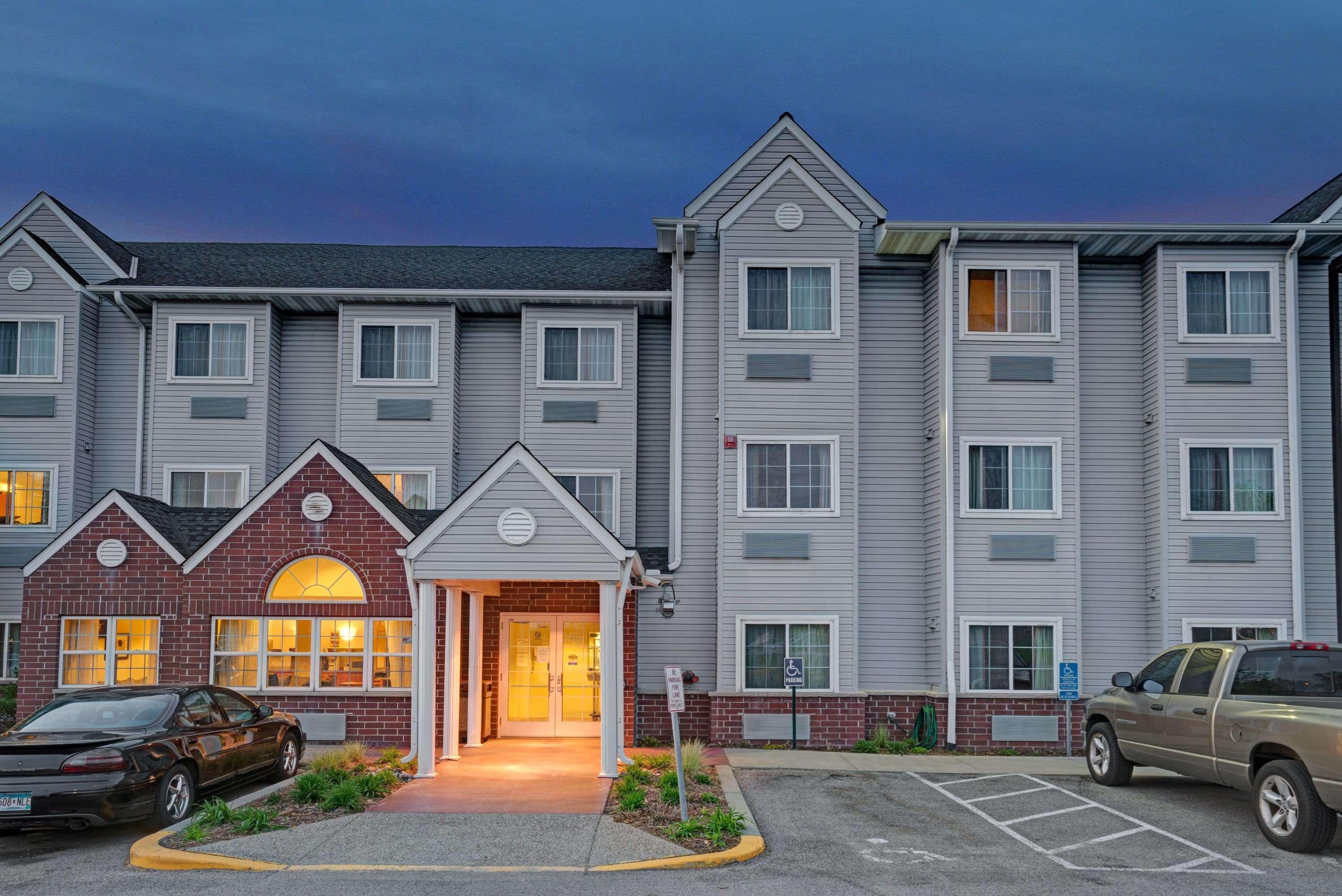 Microtel Inn And Suites - Inver Grove Heights Exterior photo