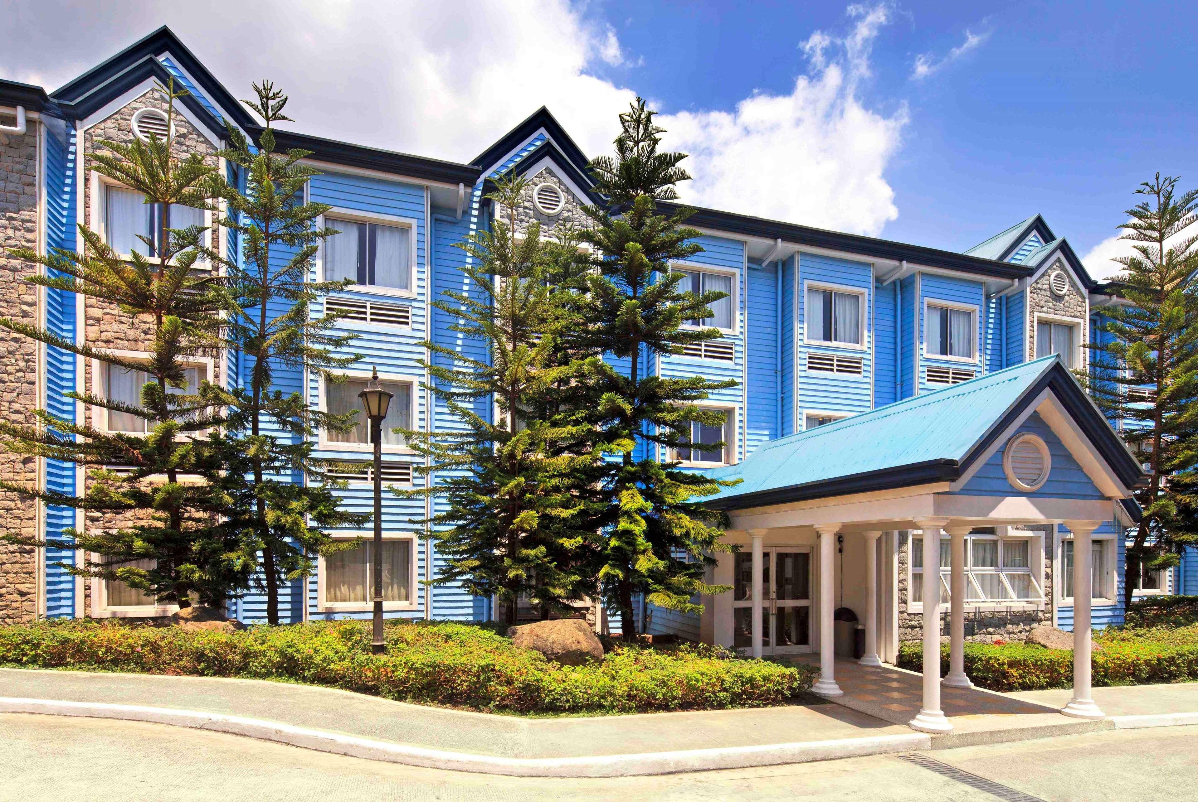 Microtel By Wyndham Baguio Baguio City Exterior photo