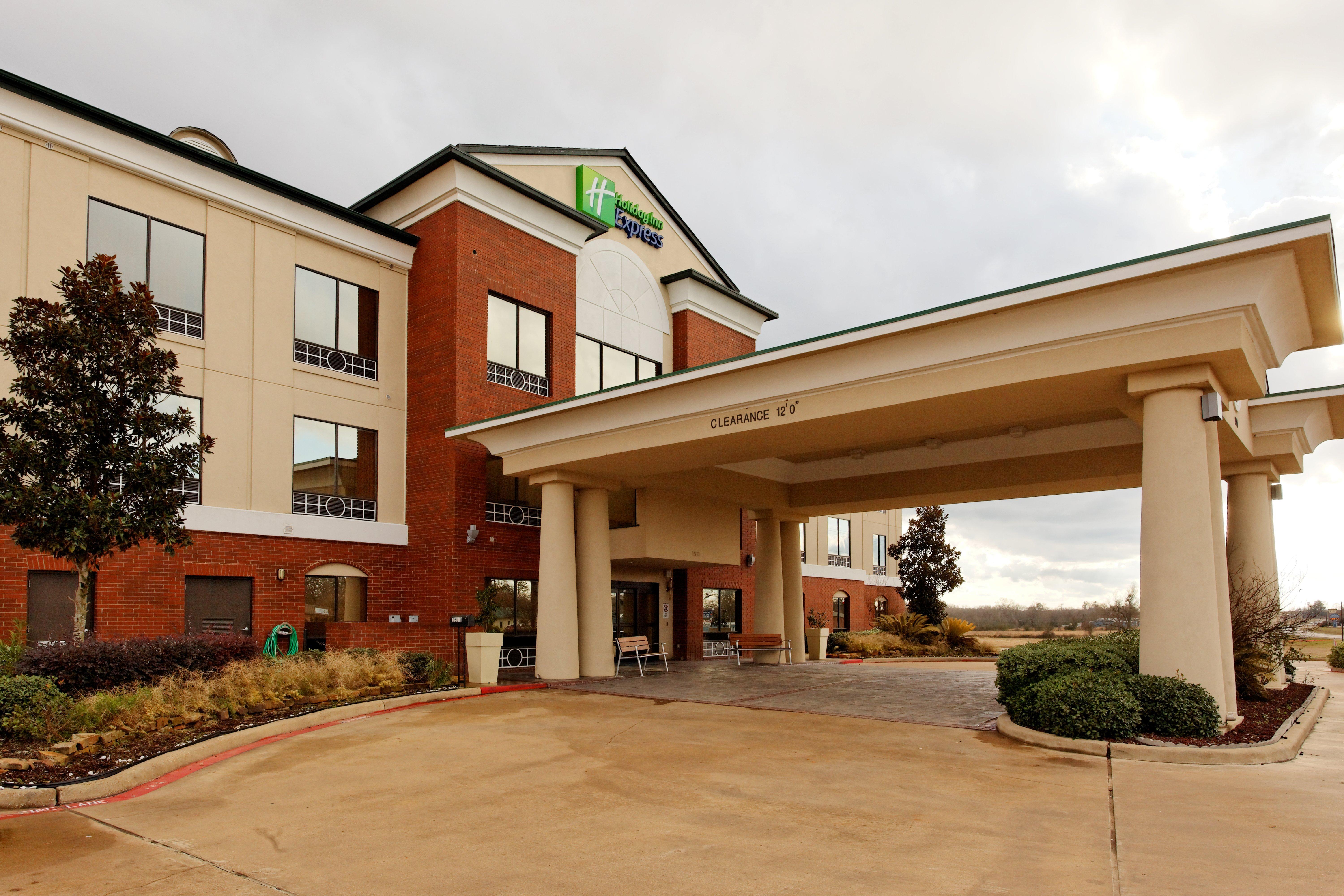 Holiday Inn Express Crockett Exterior photo