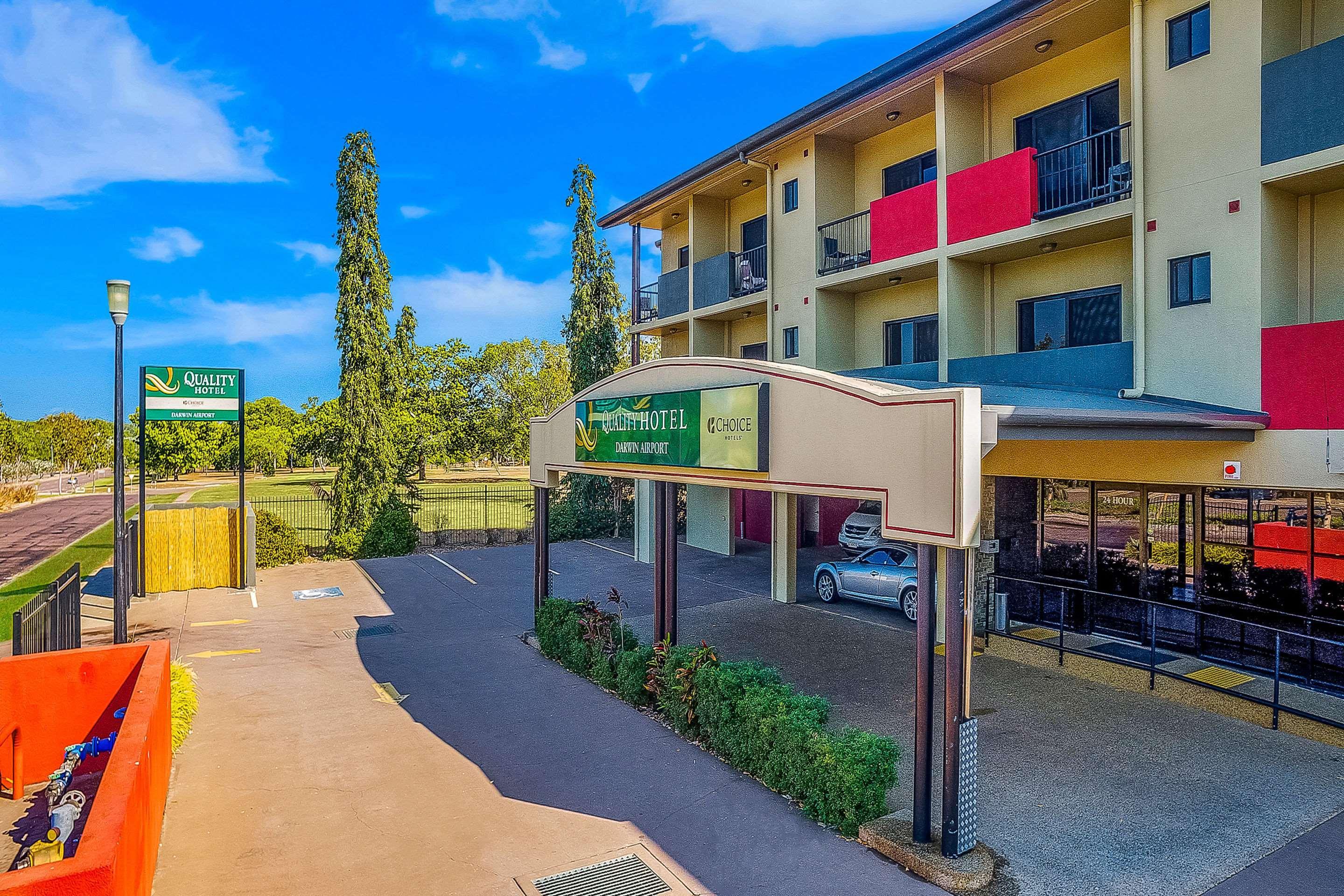 Quality Hotel Darwin Airport Exterior photo