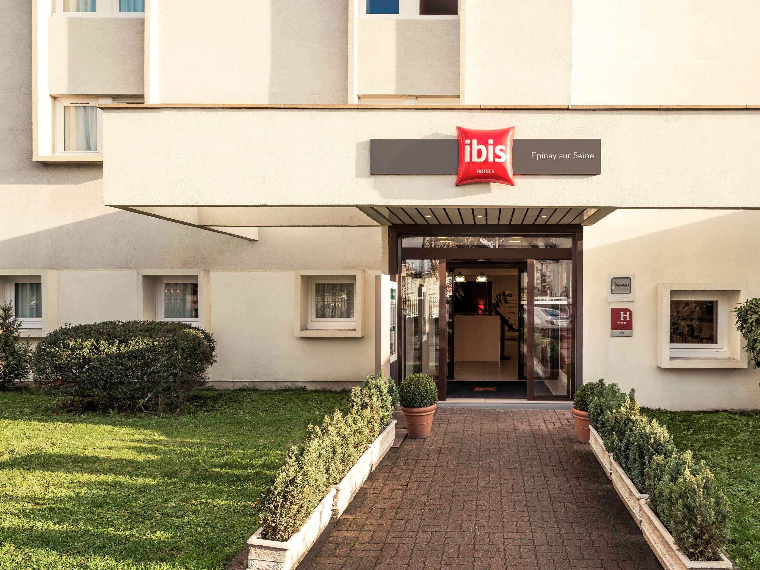 Ibis Epinay Sur Seine - Gennevilliers Hotel Exterior photo