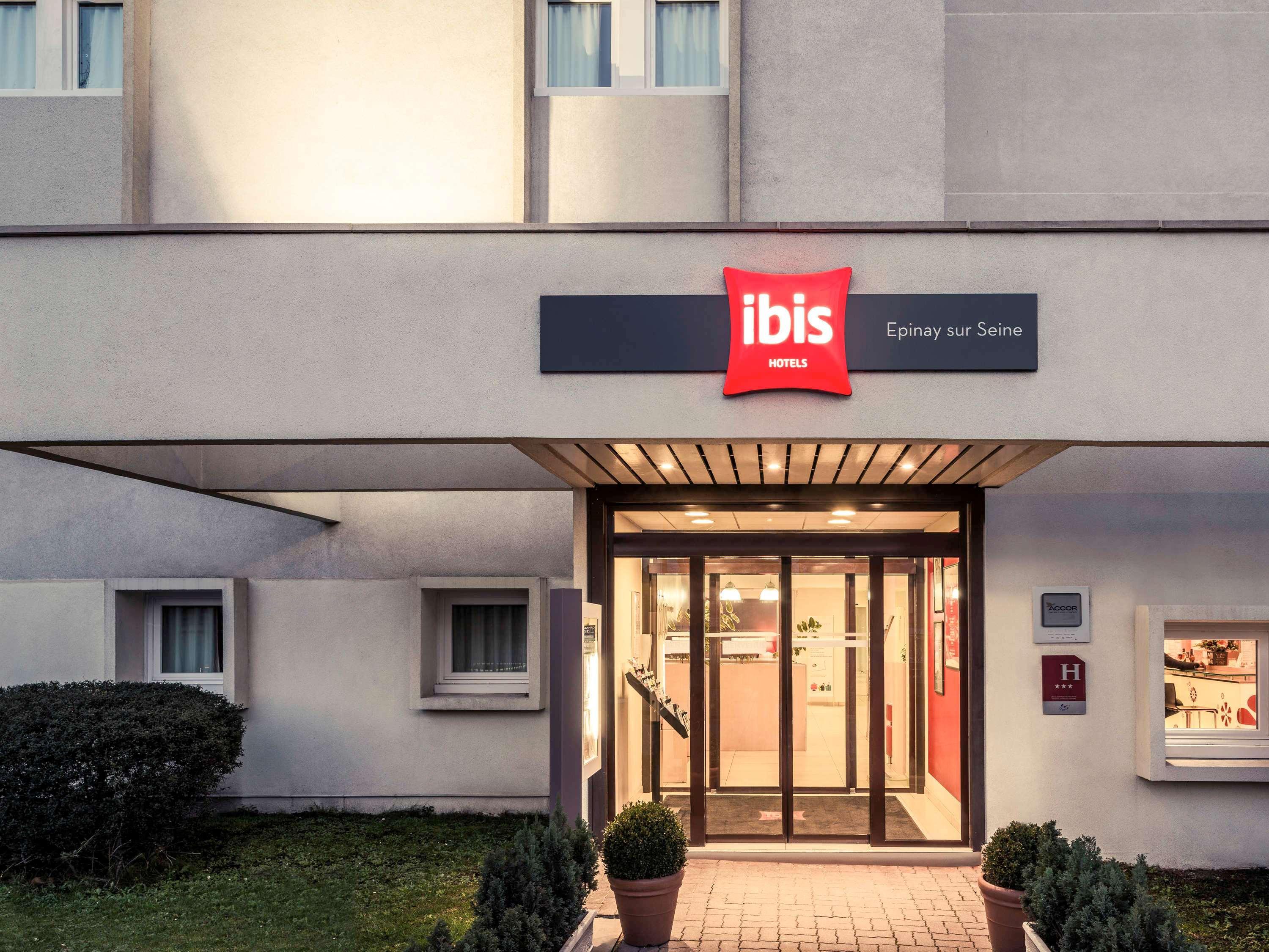 Ibis Epinay Sur Seine - Gennevilliers Hotel Exterior photo