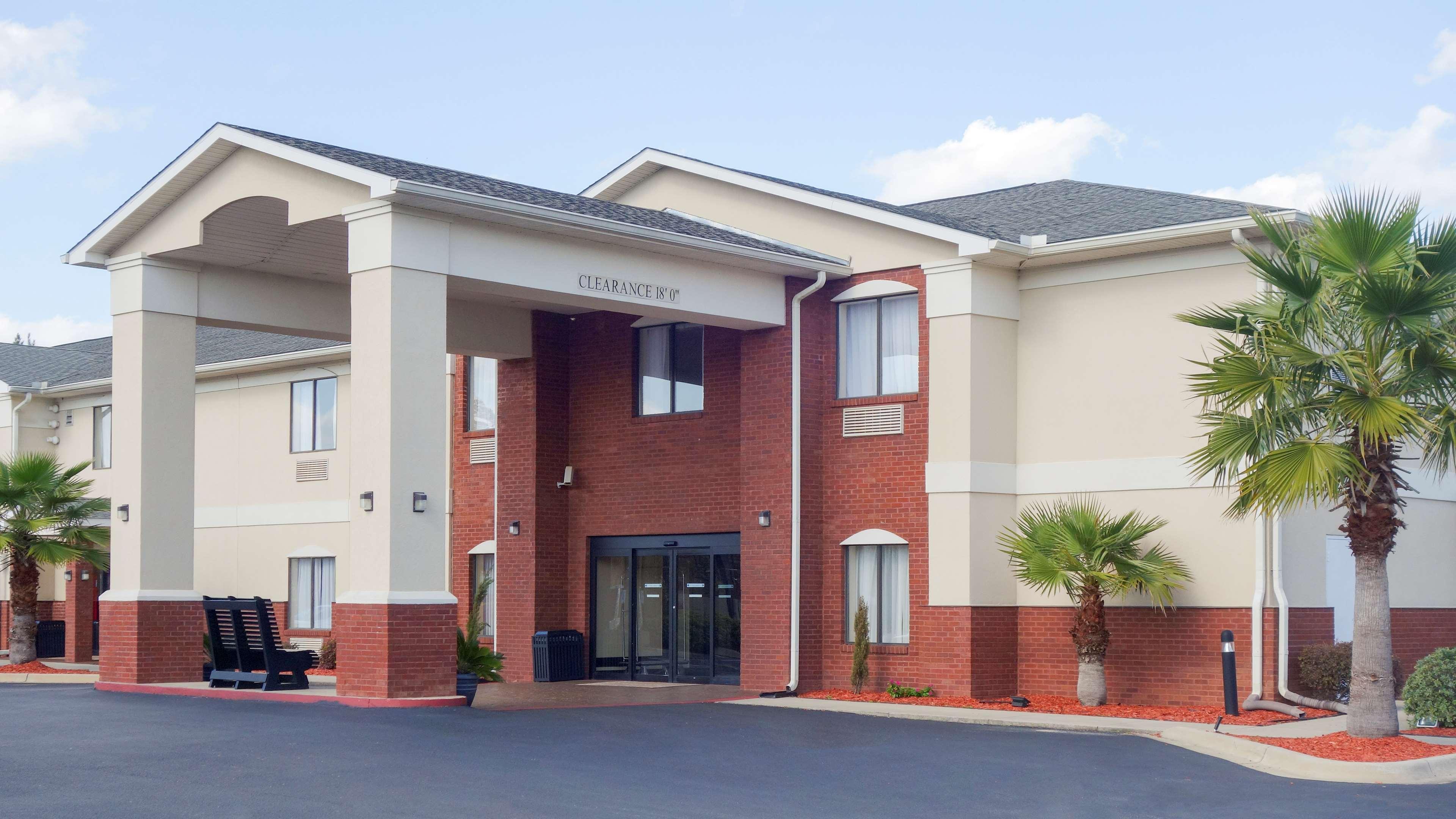 Country Inn & Suites By Radisson, Midway - Tallahassee West Exterior photo
