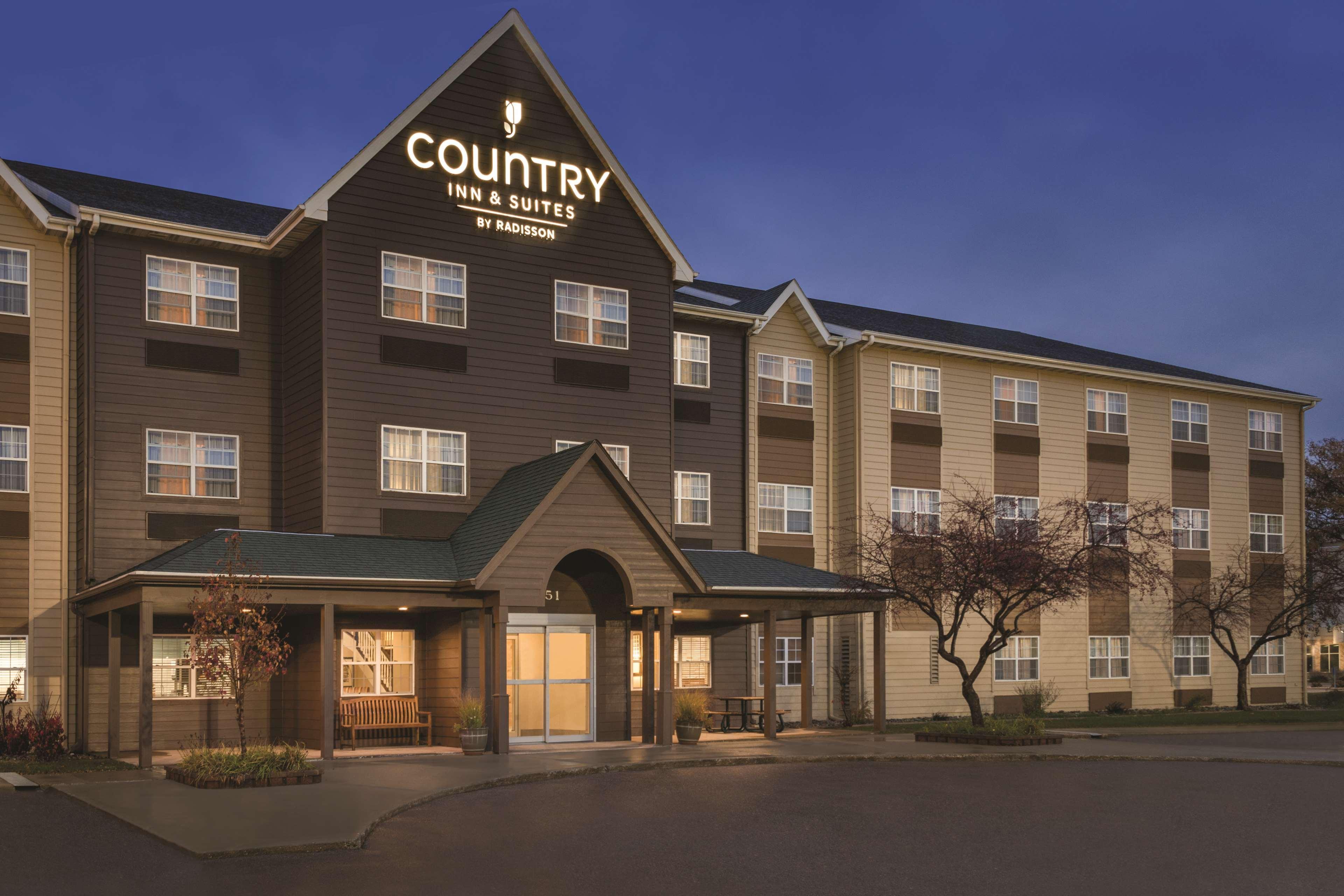 Country Inn & Suites By Radisson, Dakota Dunes, Sd Exterior photo