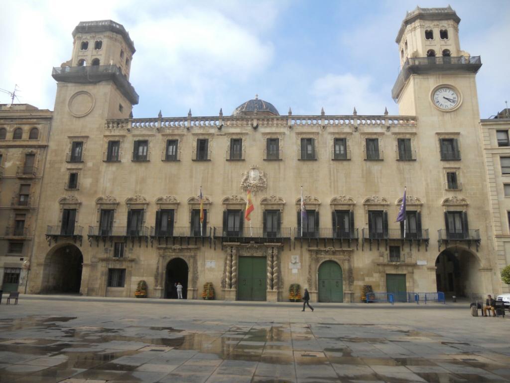 Lc Hotel Urbano Alicante Exterior photo