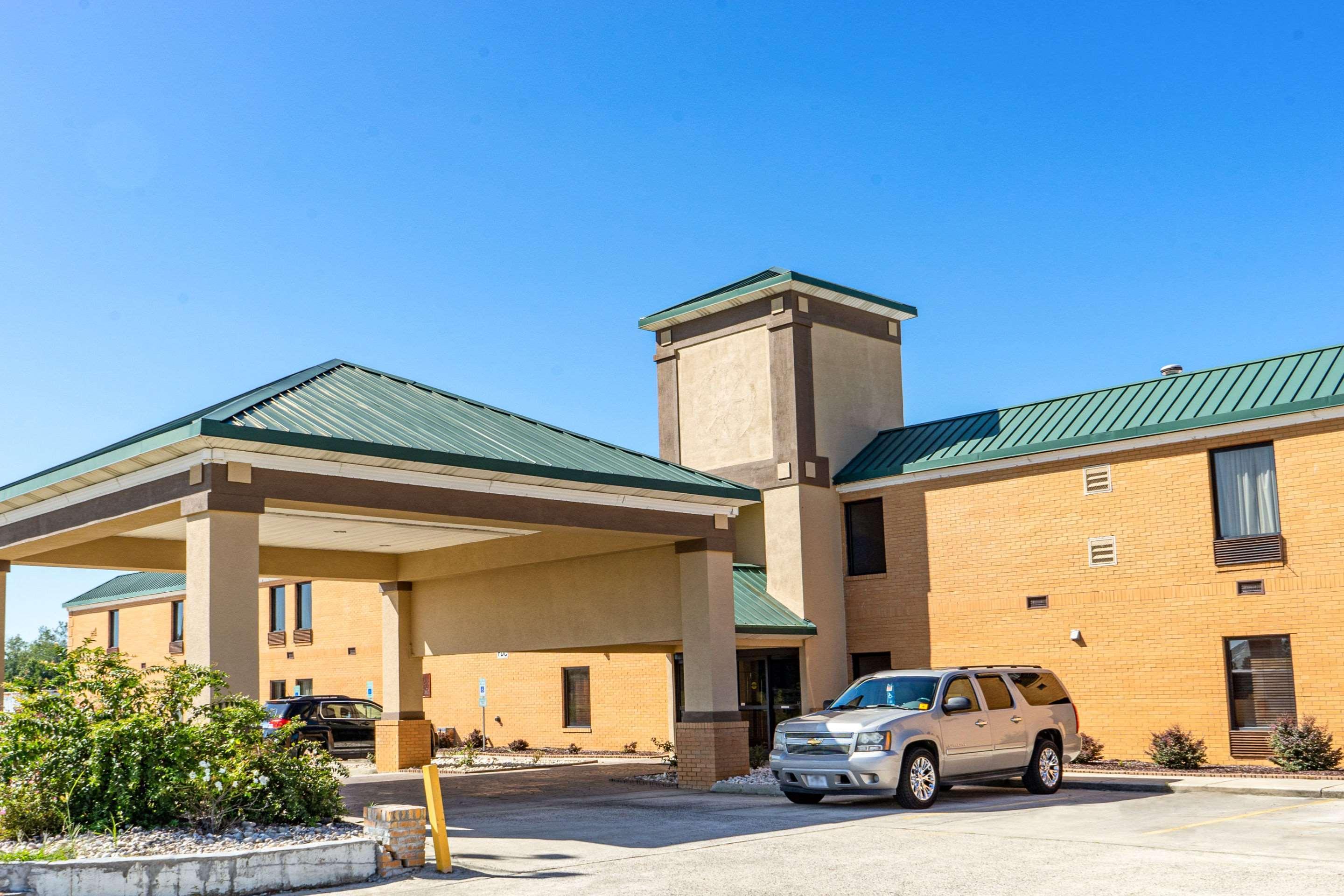 Quality Inn Whiteville North Exterior photo