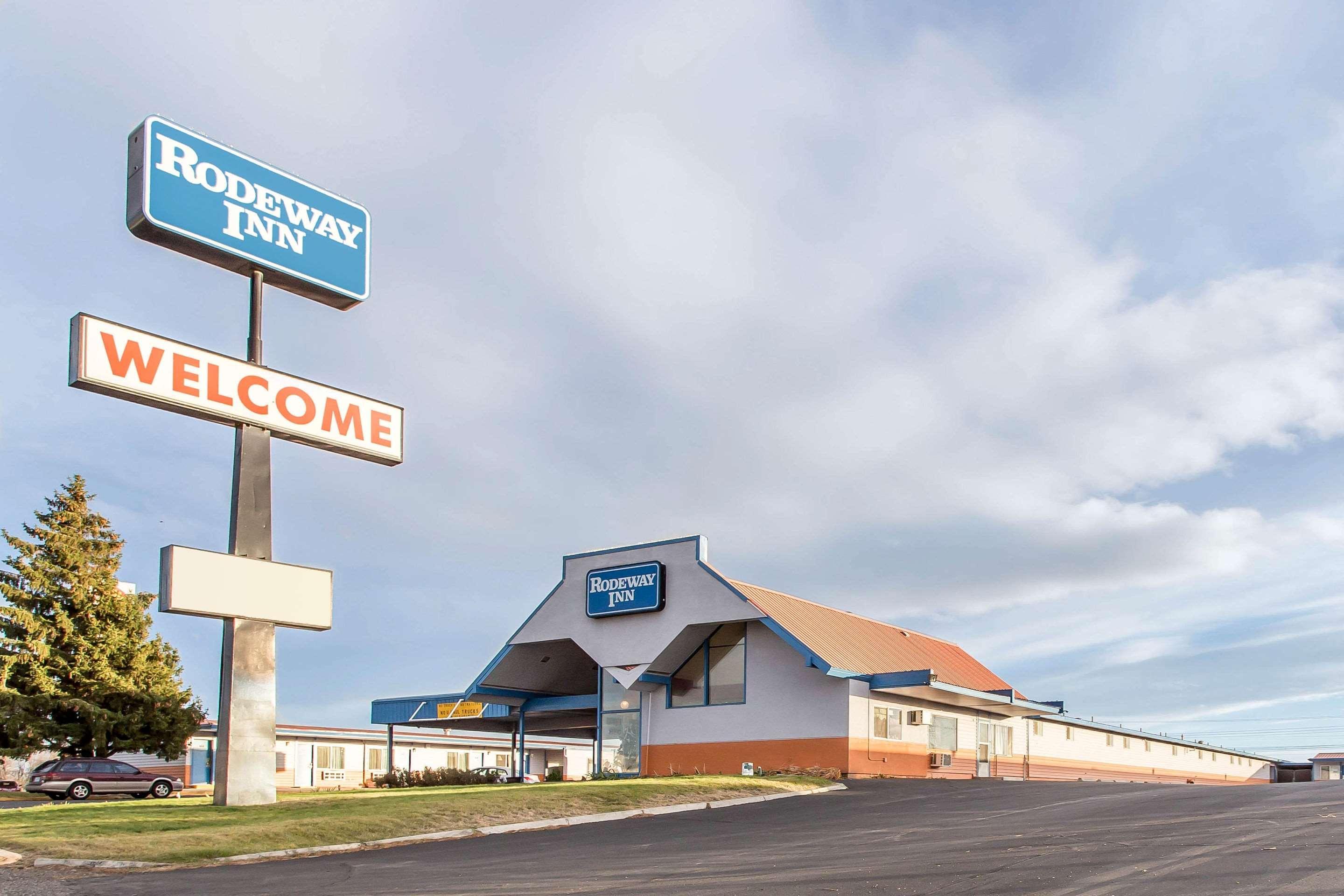 Rodeway Inn Boardman - Hermiston Exterior photo