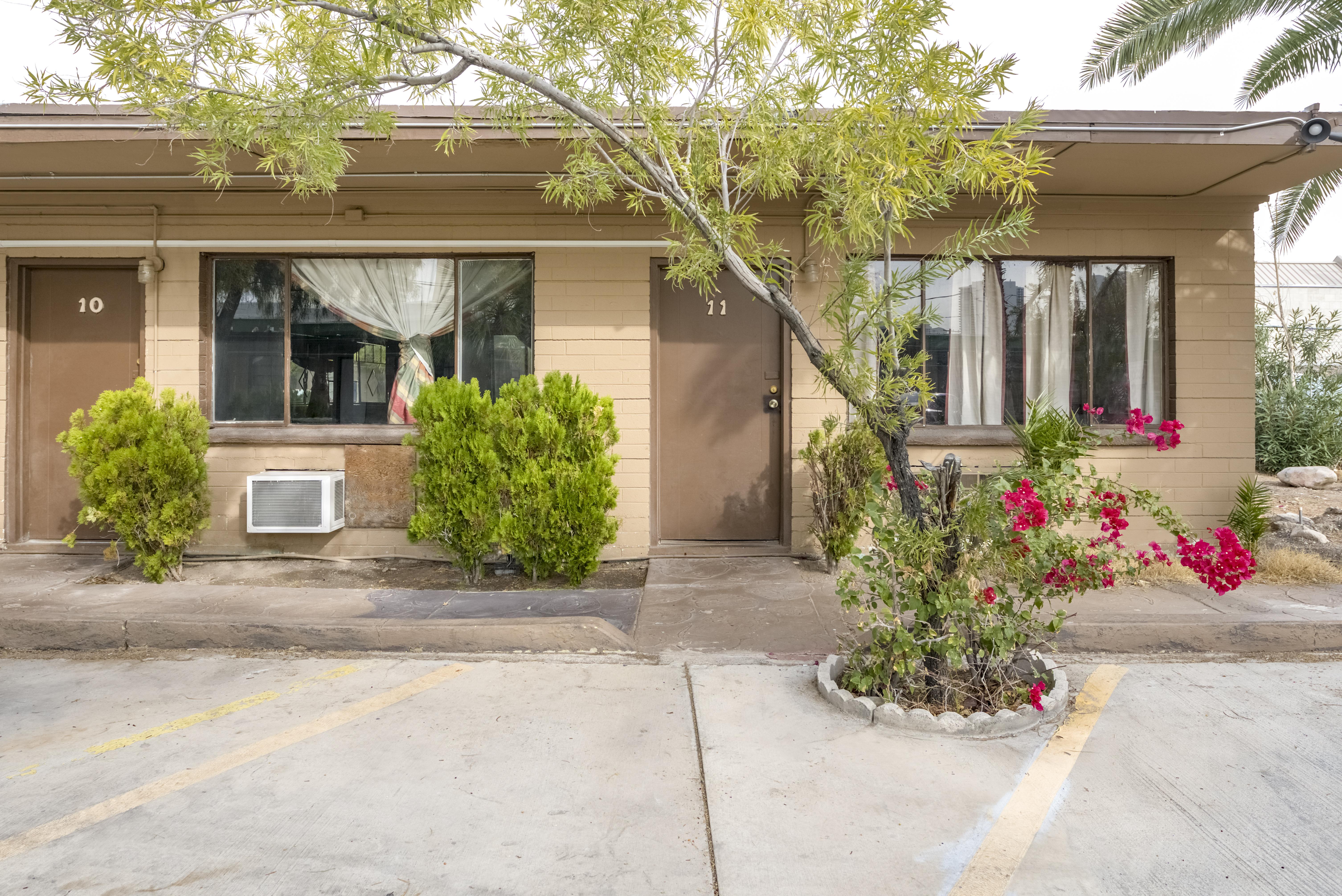 Oyo Oasis Motel Las Vegas I-15 Exterior photo