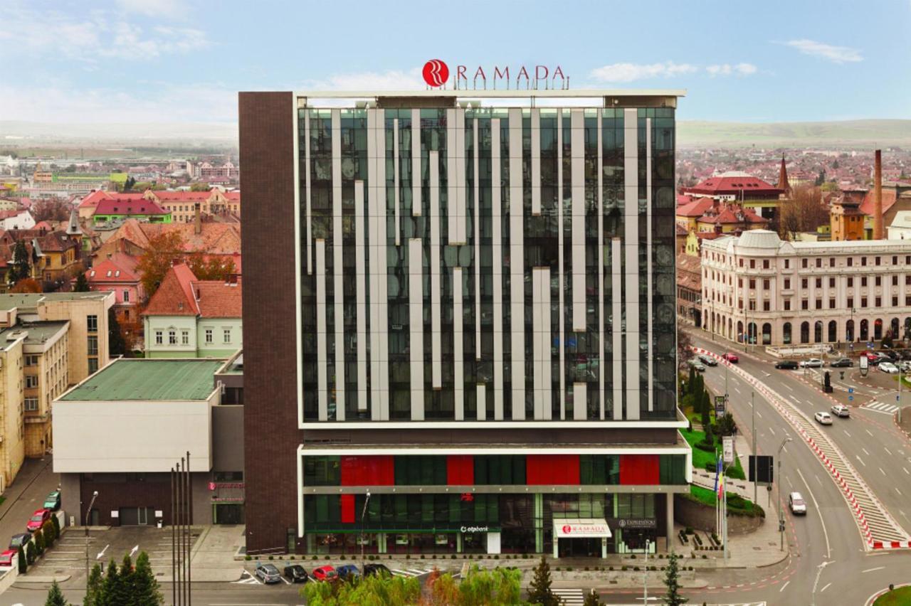 Ramada Sibiu Hotel Exterior photo