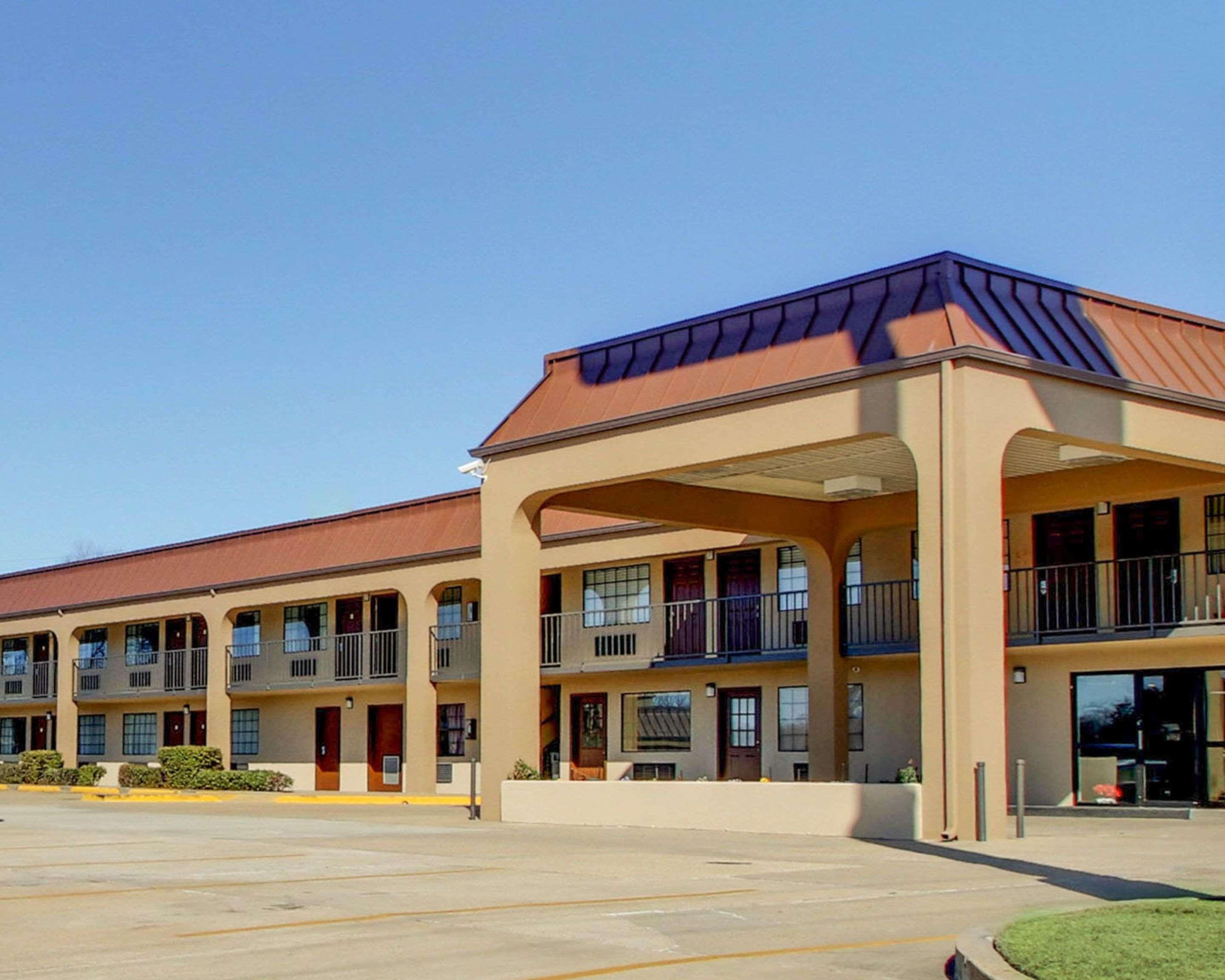 Econo Lodge Vicksburg Exterior photo