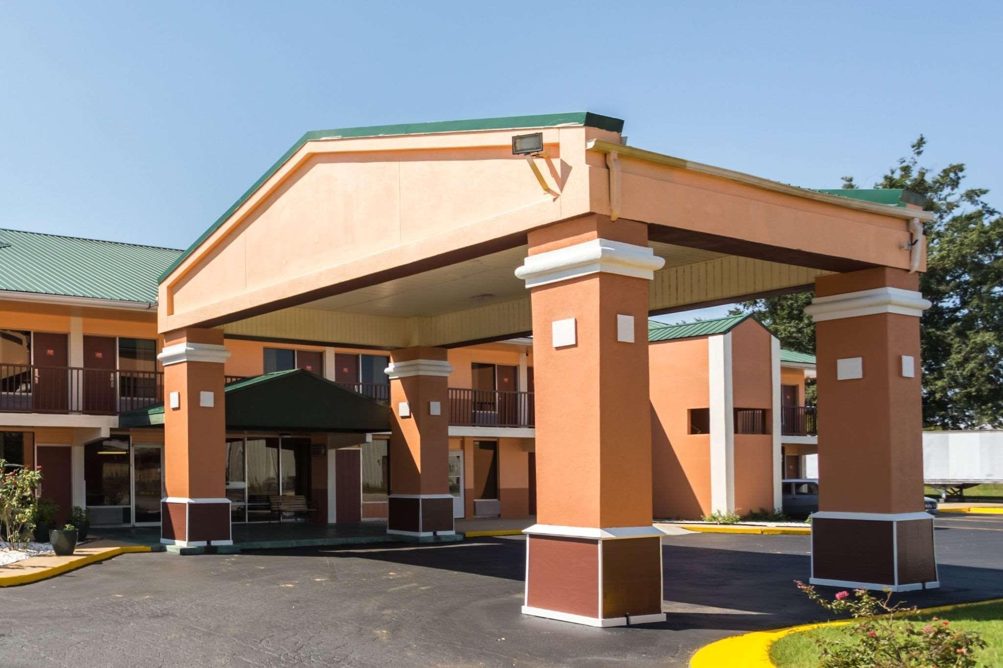 Econo Lodge Decatur Exterior photo