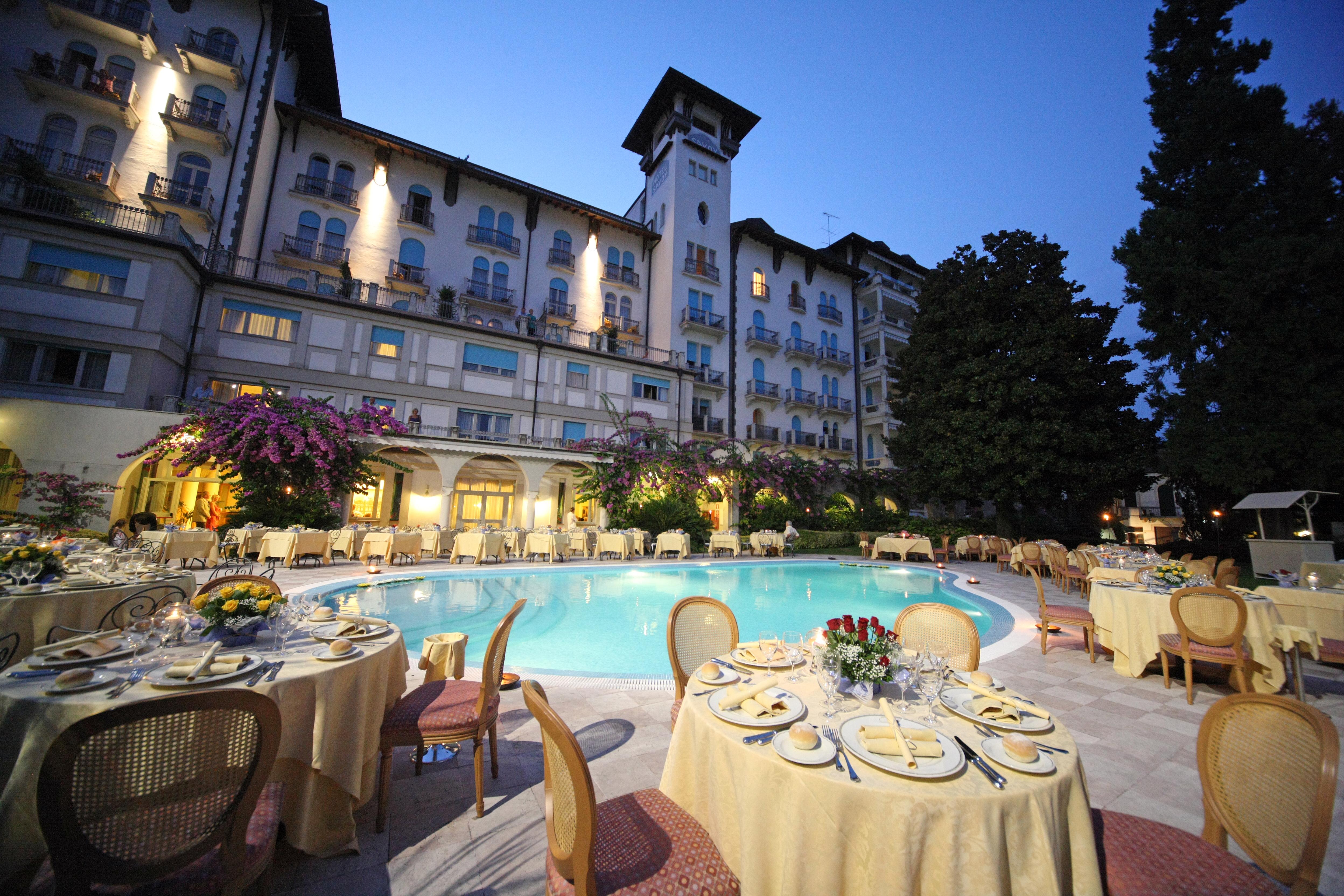 Hotel Savoy Palace Gardone Riviera Exterior photo